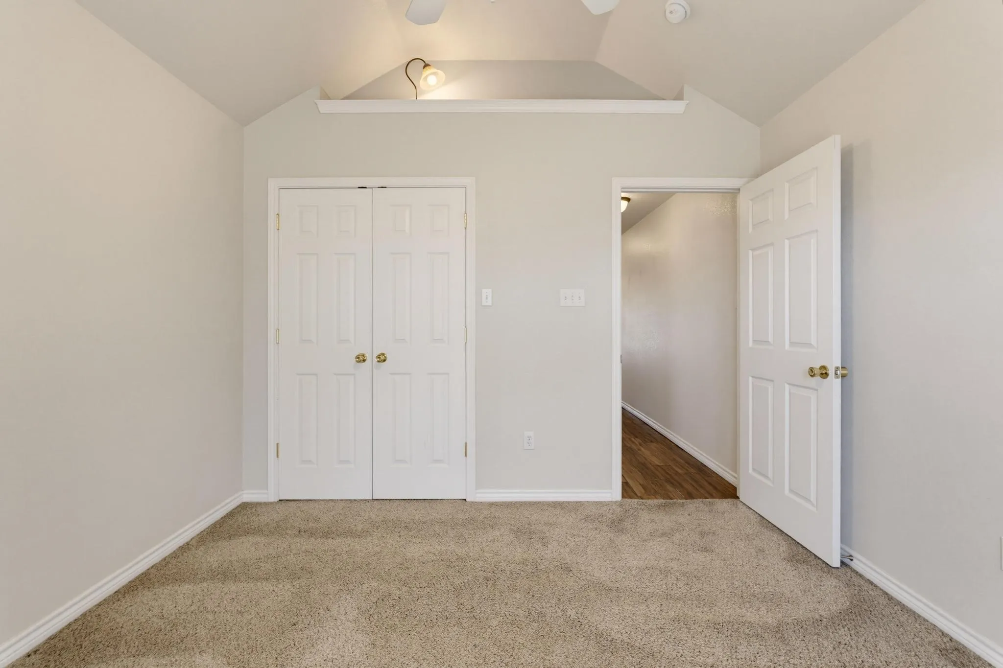 Single Family Residence For Sale in Taylor County , 201 Dollar Bill Drive, Abilene, Texas 79602, 4 Bedroom, 2 Bathroom, 2 Garage spaces, 2,083 Sqft, built in 2004, mls#21359530, Real Estate Agent in Abilene, Homes For Sale in Taylor county, Homes For Sale in Abilene, Realtor in Abilene Texas, Real Estate Brokerage Independent Realty Texas, Luminita Cordes Realtor