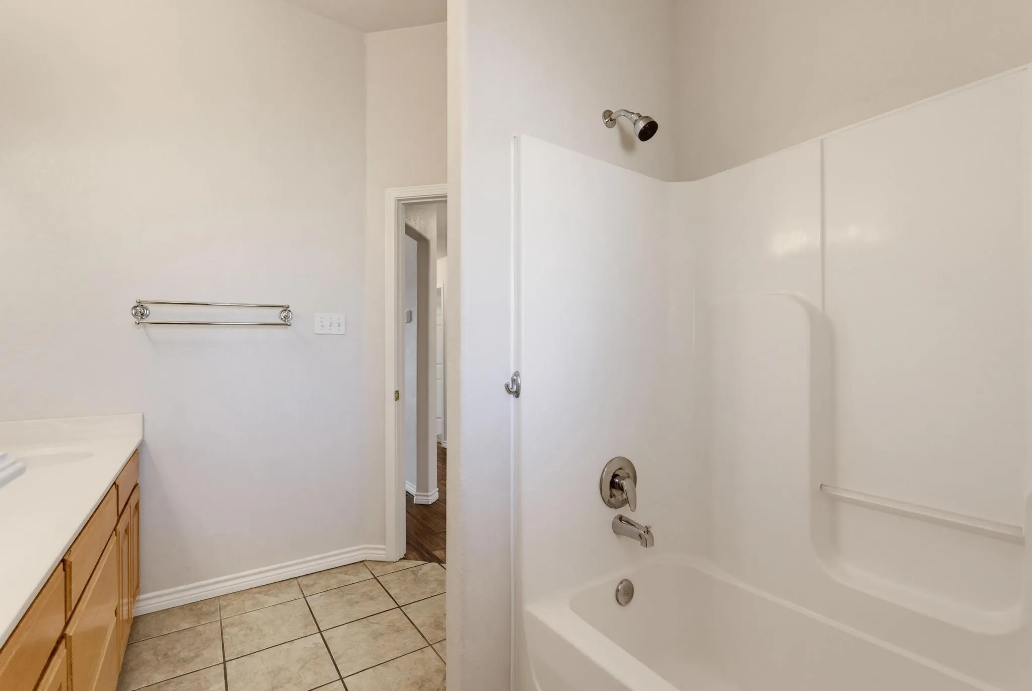 Single Family Residence For Sale in Taylor County , 201 Dollar Bill Drive, Abilene, Texas 79602, 4 Bedroom, 2 Bathroom, 2 Garage spaces, 2,083 Sqft, built in 2004, mls#21359530, Real Estate Agent in Abilene, Homes For Sale in Taylor county, Homes For Sale in Abilene, Realtor in Abilene Texas, Real Estate Brokerage Independent Realty Texas, Luminita Cordes Realtor
