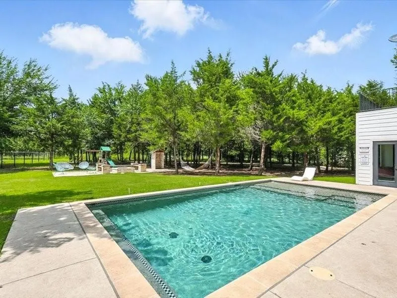 Single Family Residence For Sale in Ellis County , 371 S Ring Road, Waxahachie, Texas 75165, 6 Bedroom, 4 Bathroom, 2 Garage spaces, 4,474 Sqft, built in 2020, mls#21360918, Real Estate Agent in Waxahachie, Homes For Sale in Ellis county, Homes For Sale in Waxahachie, Realtor in Waxahachie Texas, Real Estate Brokerage Independent Realty Texas, Luminita Cordes Realtor