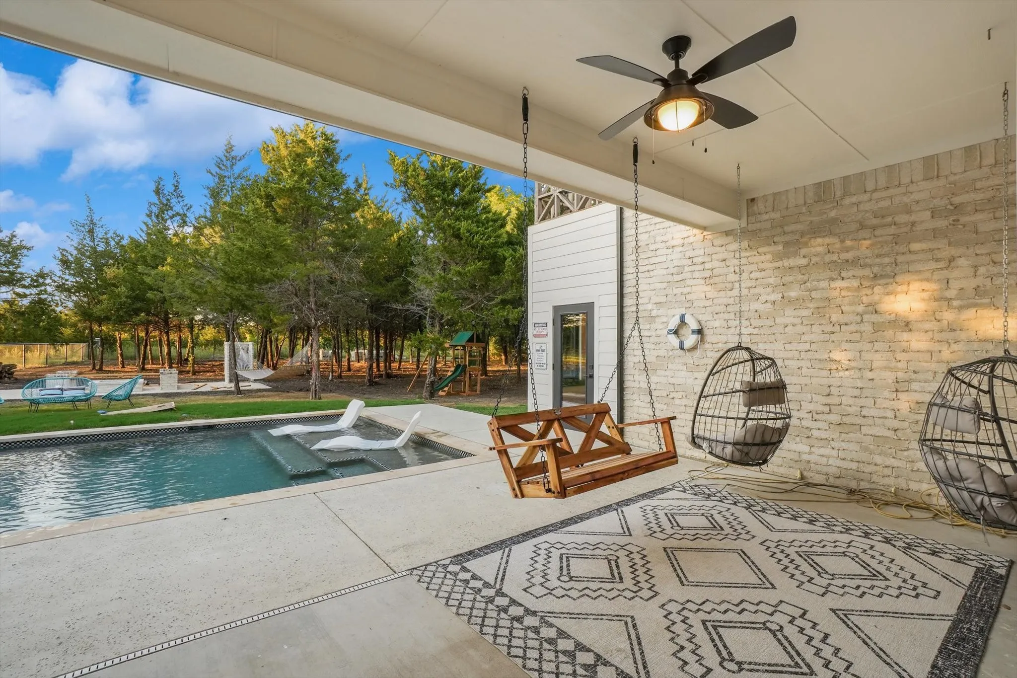 Single Family Residence For Sale in Ellis County , 371 S Ring Road, Waxahachie, Texas 75165, 6 Bedroom, 4 Bathroom, 2 Garage spaces, 4,474 Sqft, built in 2020, mls#21360918, Real Estate Agent in Waxahachie, Homes For Sale in Ellis county, Homes For Sale in Waxahachie, Realtor in Waxahachie Texas, Real Estate Brokerage Independent Realty Texas, Luminita Cordes Realtor