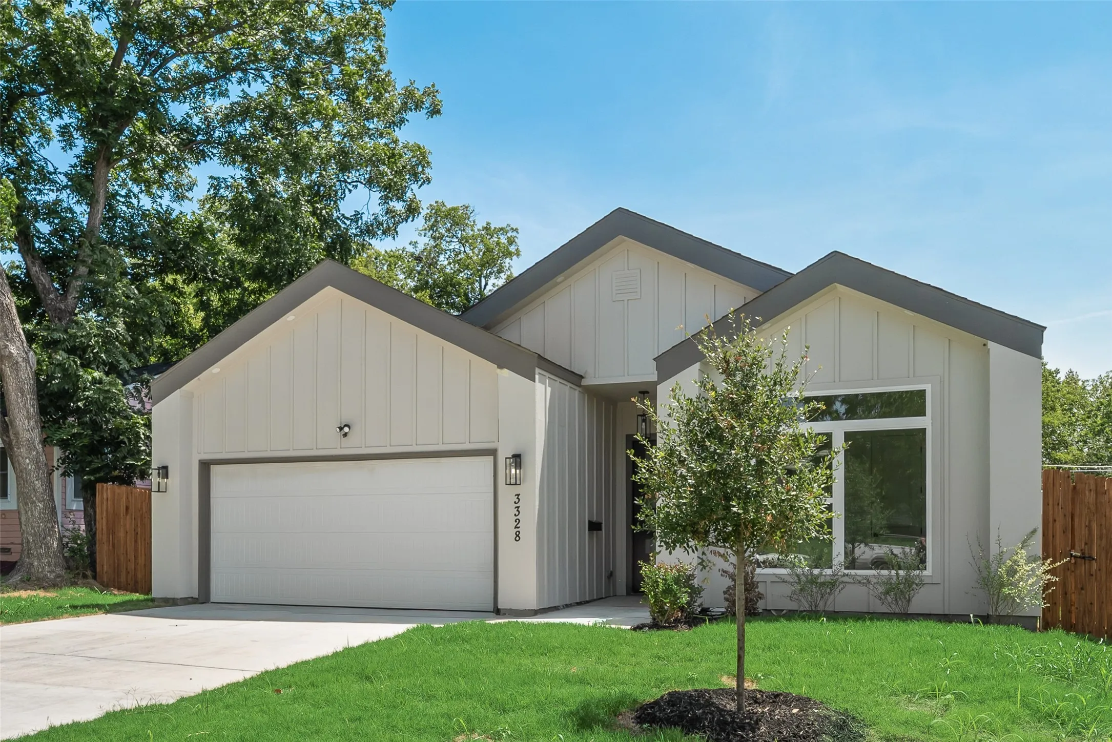 Single Family Residence For Sale in Dallas County , 3328 Arizona Avenue, Dallas, Texas 75216, 4 Bedroom, 2 Bathroom, 2 Garage spaces, 1,957 Sqft, built in 2026, mls#21360917, Real Estate Agent in Dallas, Homes For Sale in Dallas county, Homes For Sale in Dallas, Realtor in Dallas Texas, Real Estate Brokerage Independent Realty Texas, Luminita Cordes Realtor