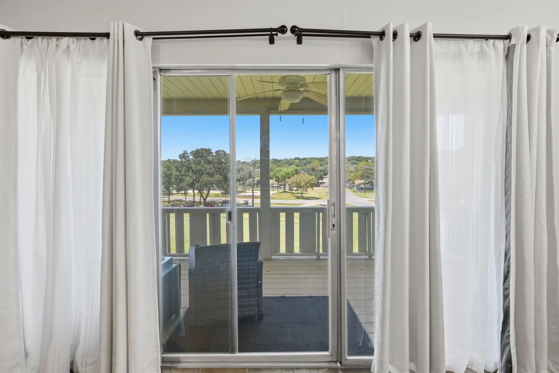 Condominium For Sale in Hood County , 4211 Fairway Drive, Granbury, Texas 76049, 1 Bedroom, 1 Bathroom, Garage spaces, 896 Sqft, built in 1973, Price $175,000, mls#21360842, Real Estate Agent in Granbury, Homes For Sale in Hood county, Homes For Sale in Granbury, Realtor in Granbury Texas, Real Estate Brokerage Independent Realty Texas, Luminita Cordes Realtor