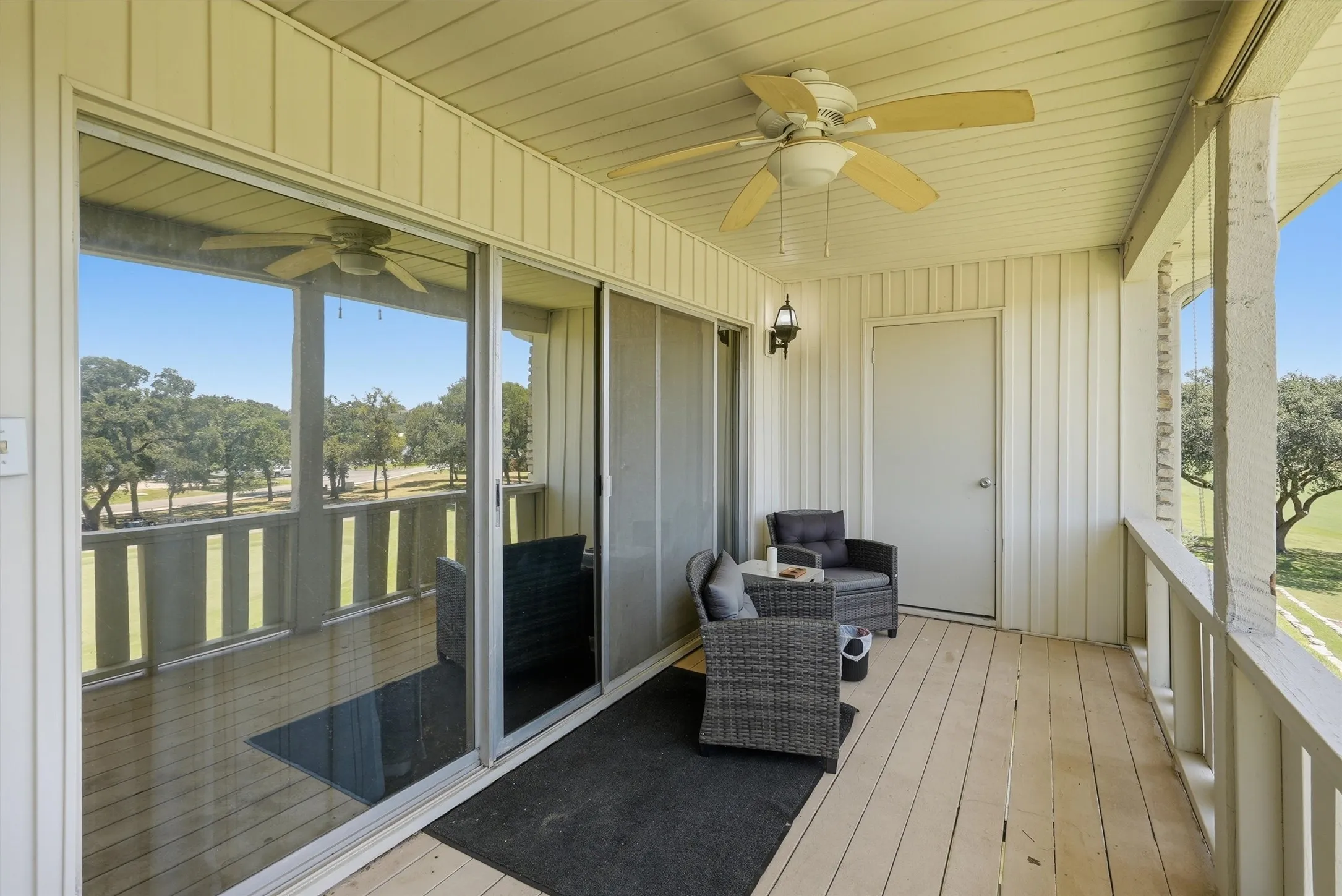 Condominium For Sale in Hood County , 4211 Fairway Drive, Granbury, Texas 76049, 1 Bedroom, 1 Bathroom, Garage spaces, 896 Sqft, built in 1973, Price $175,000, mls#21360842, Real Estate Agent in Granbury, Homes For Sale in Hood county, Homes For Sale in Granbury, Realtor in Granbury Texas, Real Estate Brokerage Independent Realty Texas, Luminita Cordes Realtor