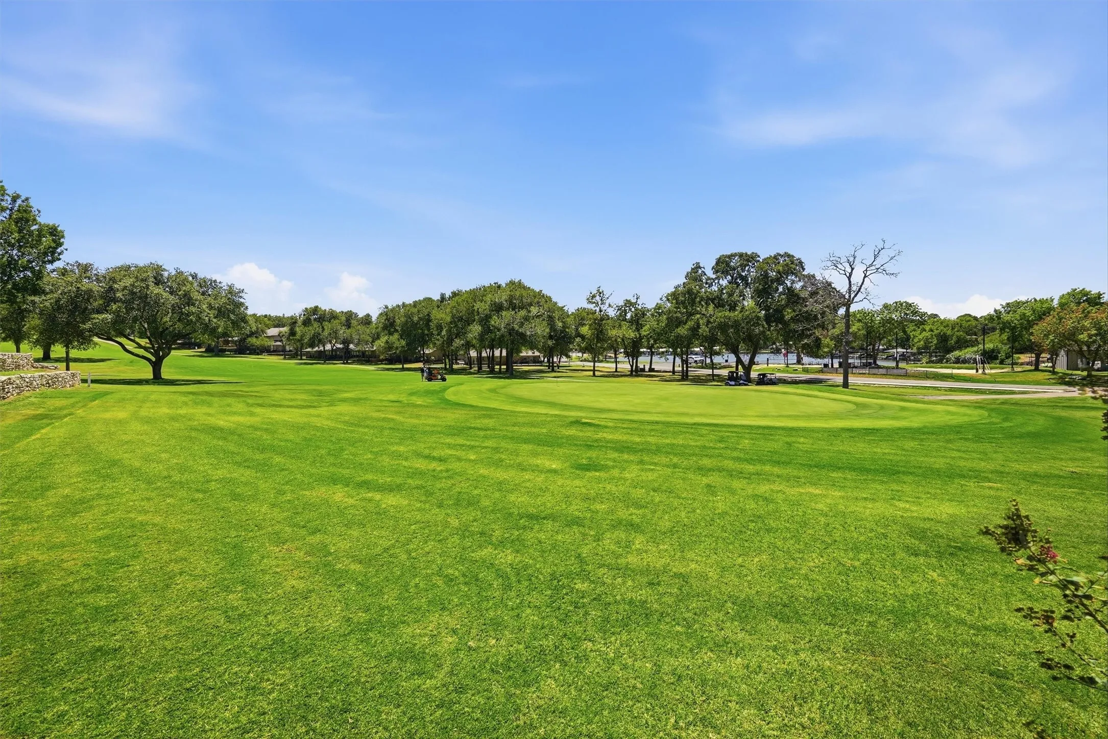 Condominium For Sale in Hood County , 4211 Fairway Drive, Granbury, Texas 76049, 1 Bedroom, 1 Bathroom, Garage spaces, 896 Sqft, built in 1973, Price $175,000, mls#21360842, Real Estate Agent in Granbury, Homes For Sale in Hood county, Homes For Sale in Granbury, Realtor in Granbury Texas, Real Estate Brokerage Independent Realty Texas, Luminita Cordes Realtor