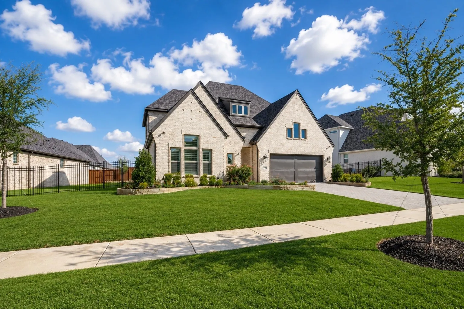 Single Family Residence For Sale in Denton County , 4750 Muleshoe Lane, Prosper, Texas 75078, 4 Bedroom, 5 Bathroom, 2 Garage spaces, 3,700 Sqft, built in 2024, mls#21360467, Real Estate Agent in Prosper, Homes For Sale in Denton county, Homes For Sale in Prosper, Realtor in Prosper Texas, Real Estate Brokerage Independent Realty Texas, Luminita Cordes Realtor