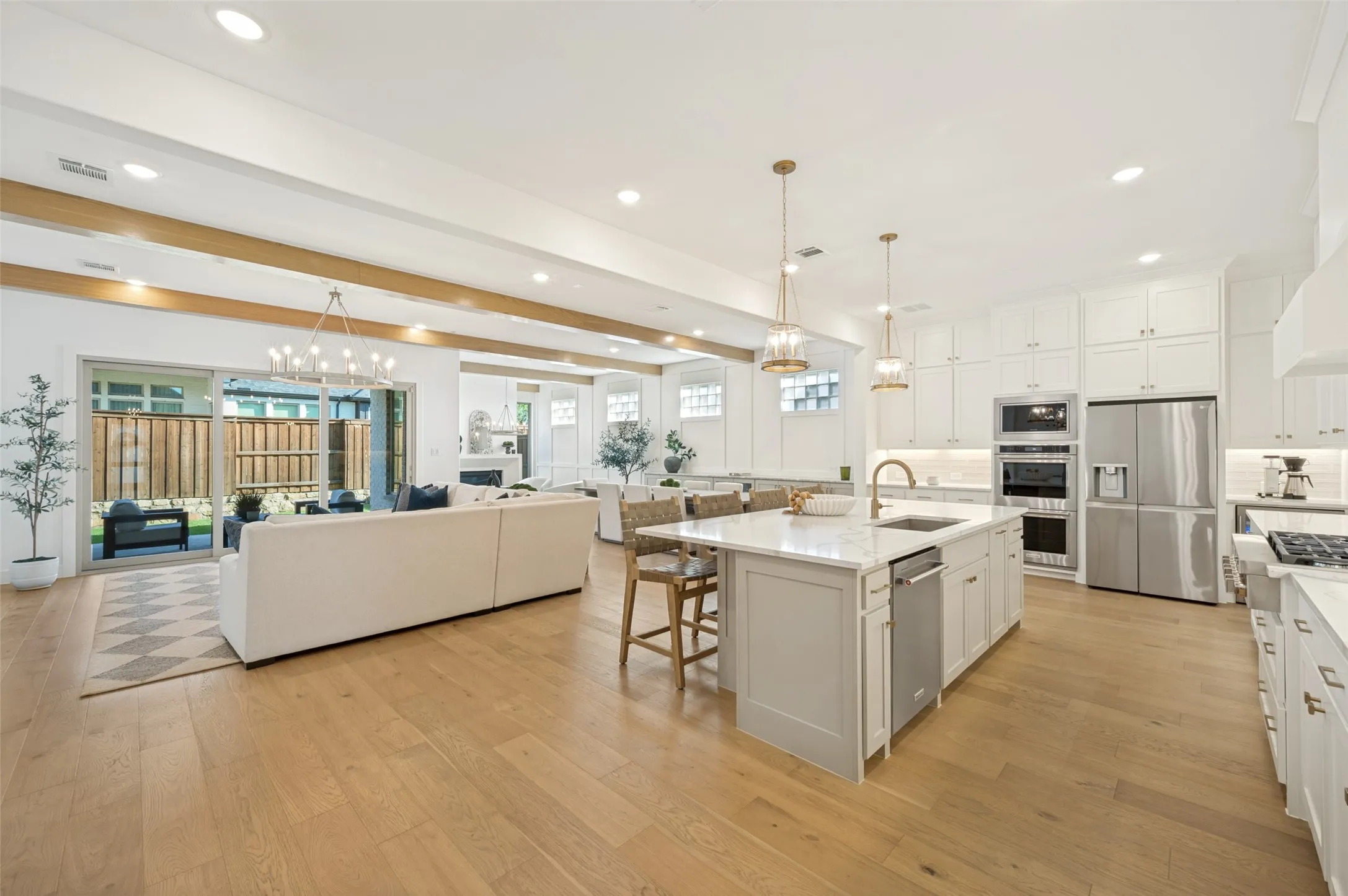 Single Family Residence For Sale in Denton County , 4750 Muleshoe Lane, Prosper, Texas 75078, 4 Bedroom, 5 Bathroom, 2 Garage spaces, 3,700 Sqft, built in 2024, mls#21360467, Real Estate Agent in Prosper, Homes For Sale in Denton county, Homes For Sale in Prosper, Realtor in Prosper Texas, Real Estate Brokerage Independent Realty Texas, Luminita Cordes Realtor