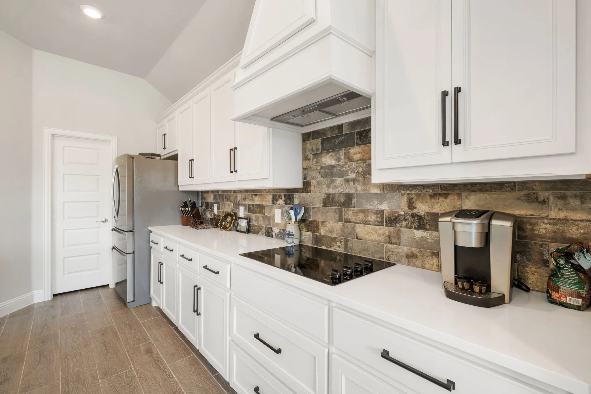 Single Family Residence For Sale in Ellis County , 360 Crystal Lake Lane, Red Oak, Texas 75154, 4 Bedroom, 3 Bathroom, 3 Garage spaces, 2,968 Sqft, built in 2023, mls#21360931, Real Estate Agent in Red Oak, Homes For Sale in Ellis county, Homes For Sale in Red Oak, Realtor in Red Oak Texas, Real Estate Brokerage Independent Realty Texas, Luminita Cordes Realtor