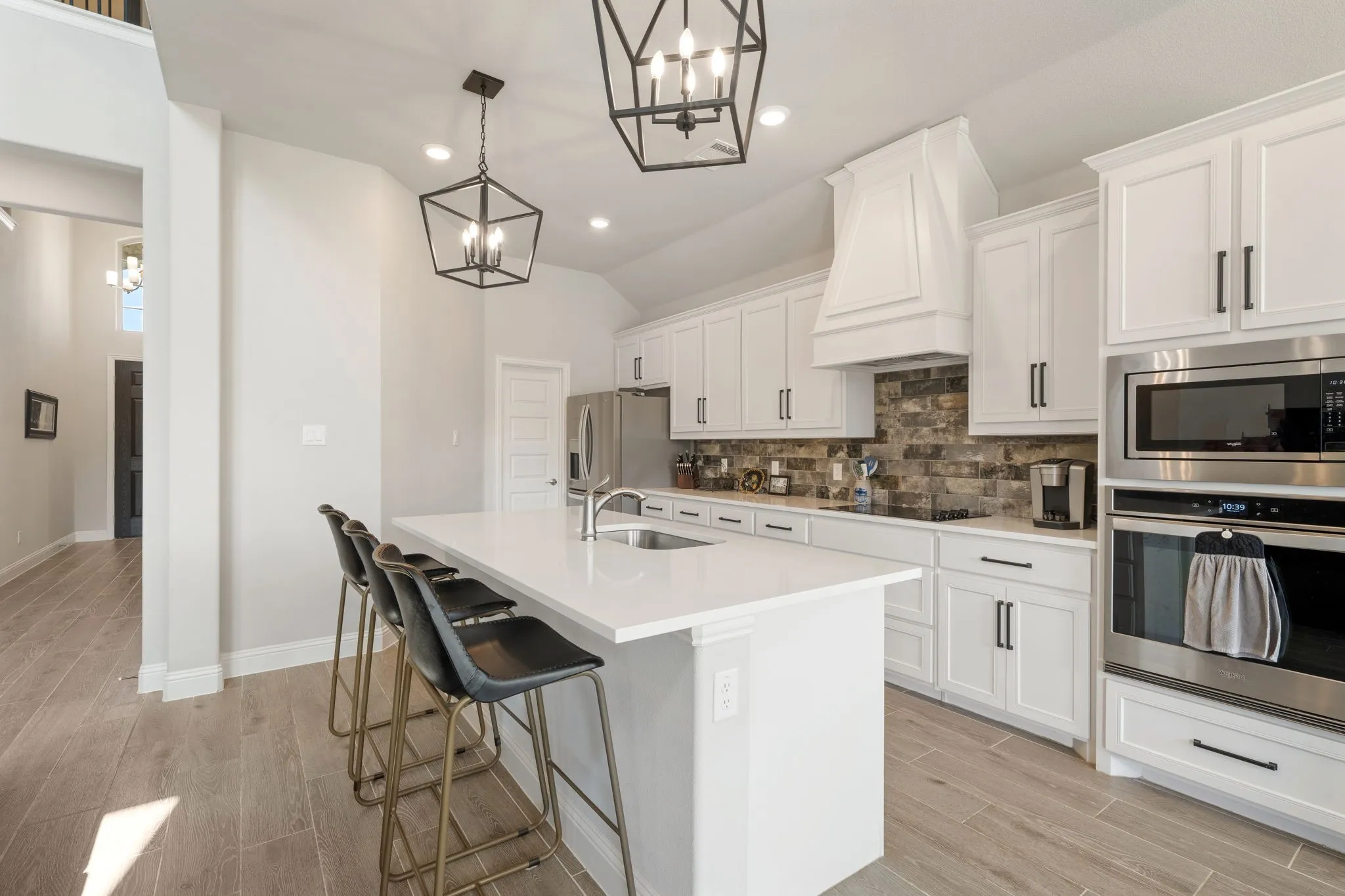 Single Family Residence For Sale in Ellis County , 360 Crystal Lake Lane, Red Oak, Texas 75154, 4 Bedroom, 3 Bathroom, 3 Garage spaces, 2,968 Sqft, built in 2023, mls#21360931, Real Estate Agent in Red Oak, Homes For Sale in Ellis county, Homes For Sale in Red Oak, Realtor in Red Oak Texas, Real Estate Brokerage Independent Realty Texas, Luminita Cordes Realtor