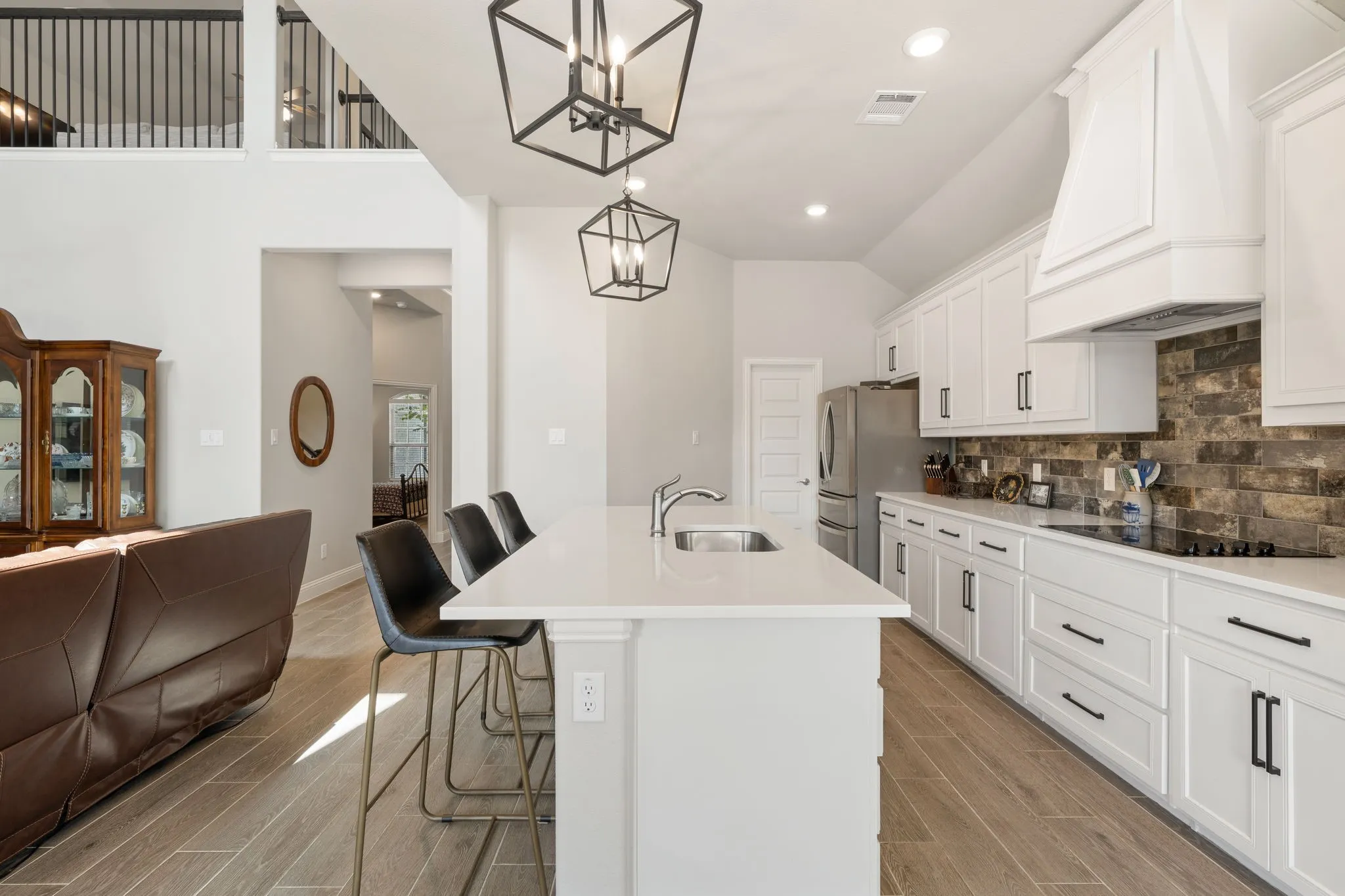 Single Family Residence For Sale in Ellis County , 360 Crystal Lake Lane, Red Oak, Texas 75154, 4 Bedroom, 3 Bathroom, 3 Garage spaces, 2,968 Sqft, built in 2023, mls#21360931, Real Estate Agent in Red Oak, Homes For Sale in Ellis county, Homes For Sale in Red Oak, Realtor in Red Oak Texas, Real Estate Brokerage Independent Realty Texas, Luminita Cordes Realtor