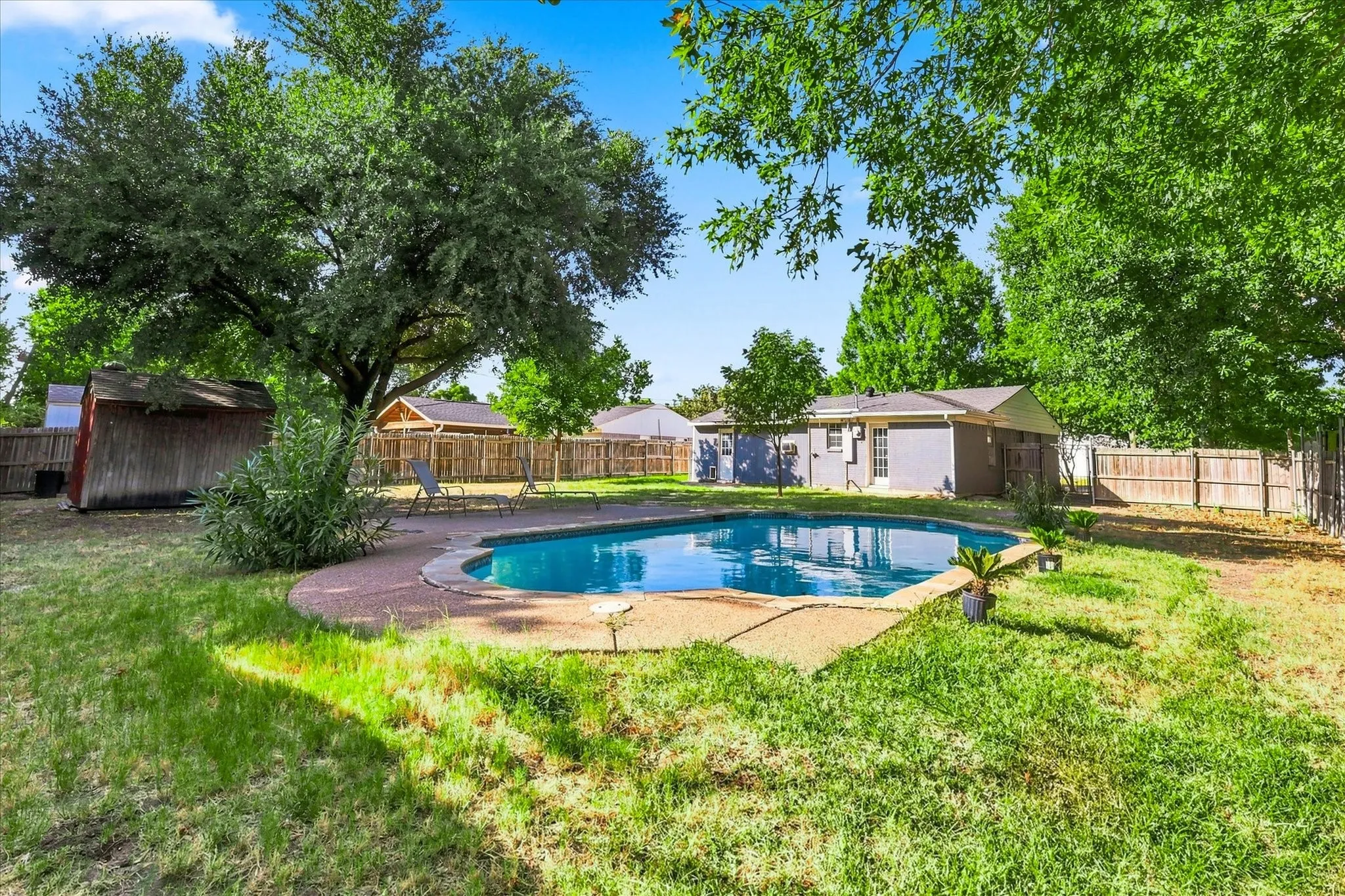 Large in-ground chlorine pool with new surfacing in 2022 and pump replaced in 2025.