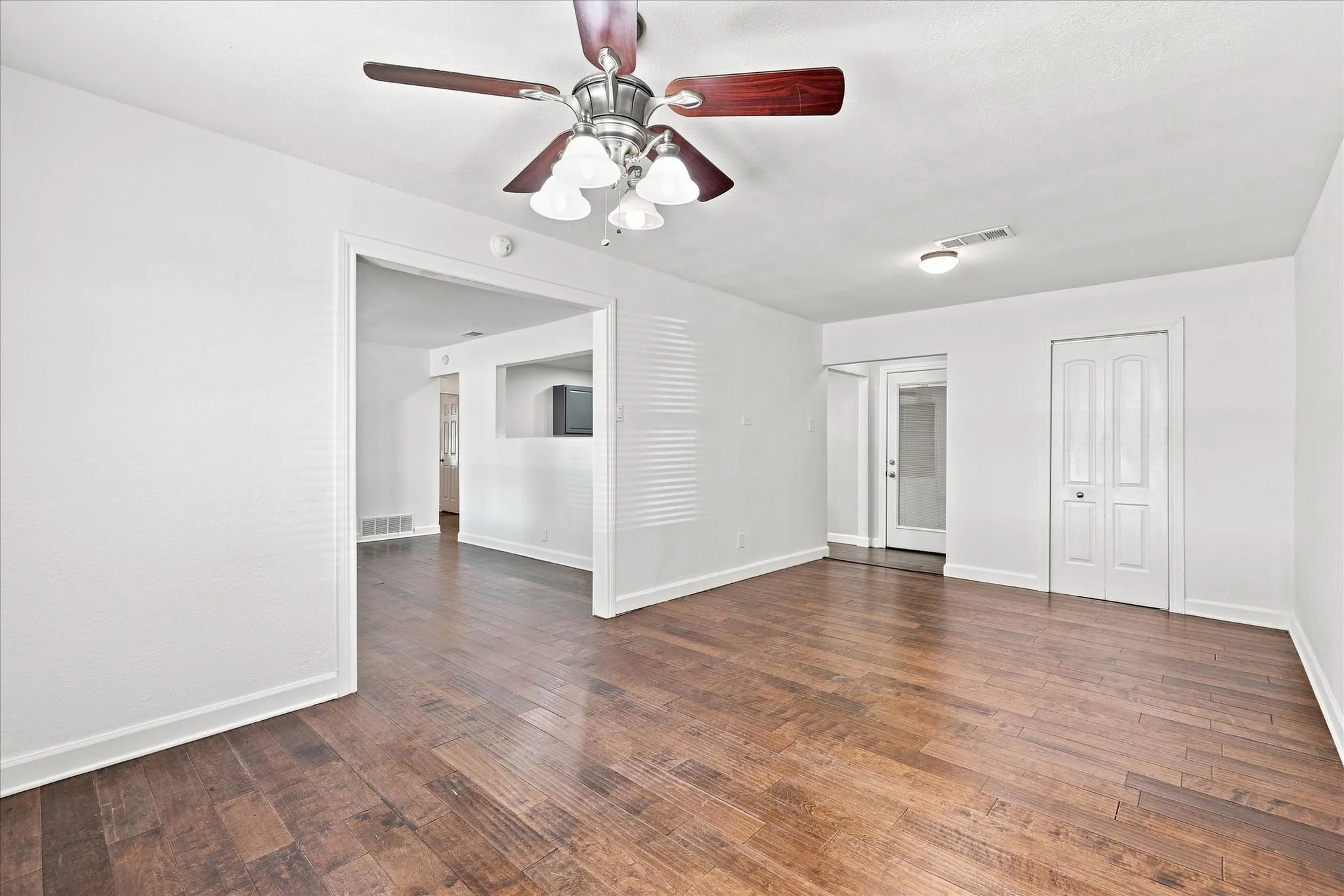 Livingroom 2