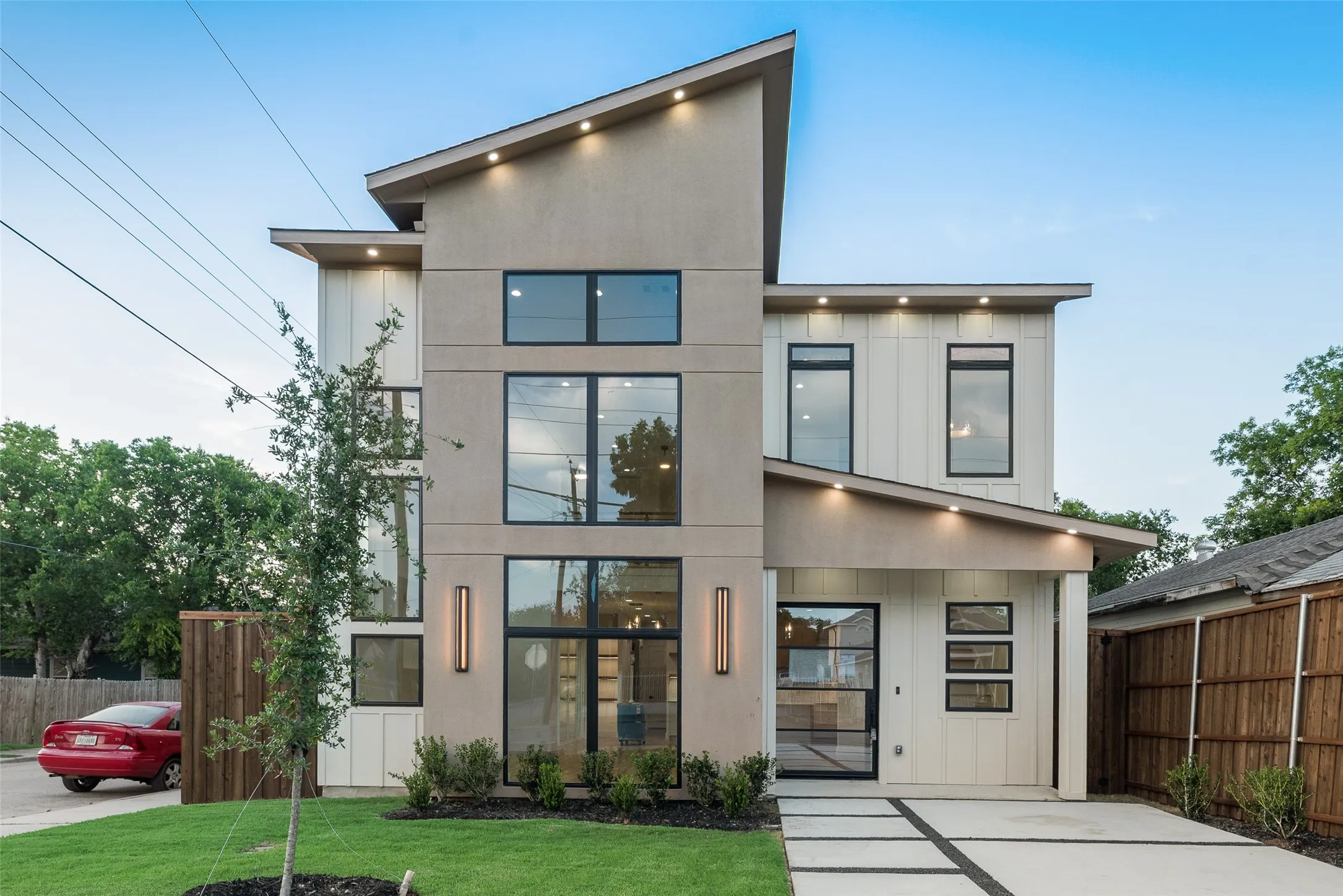 Single Family Residence For Sale in Dallas County , 1527 Dennison Street, Dallas, Texas 75212, 4 Bedroom, 4 Bathroom, 2 Garage spaces, 2,955 Sqft, built in 2026, mls#21360946, Real Estate Agent in Dallas, Homes For Sale in Dallas county, Homes For Sale in Dallas, Realtor in Dallas Texas, Real Estate Brokerage Independent Realty Texas, Luminita Cordes Realtor
