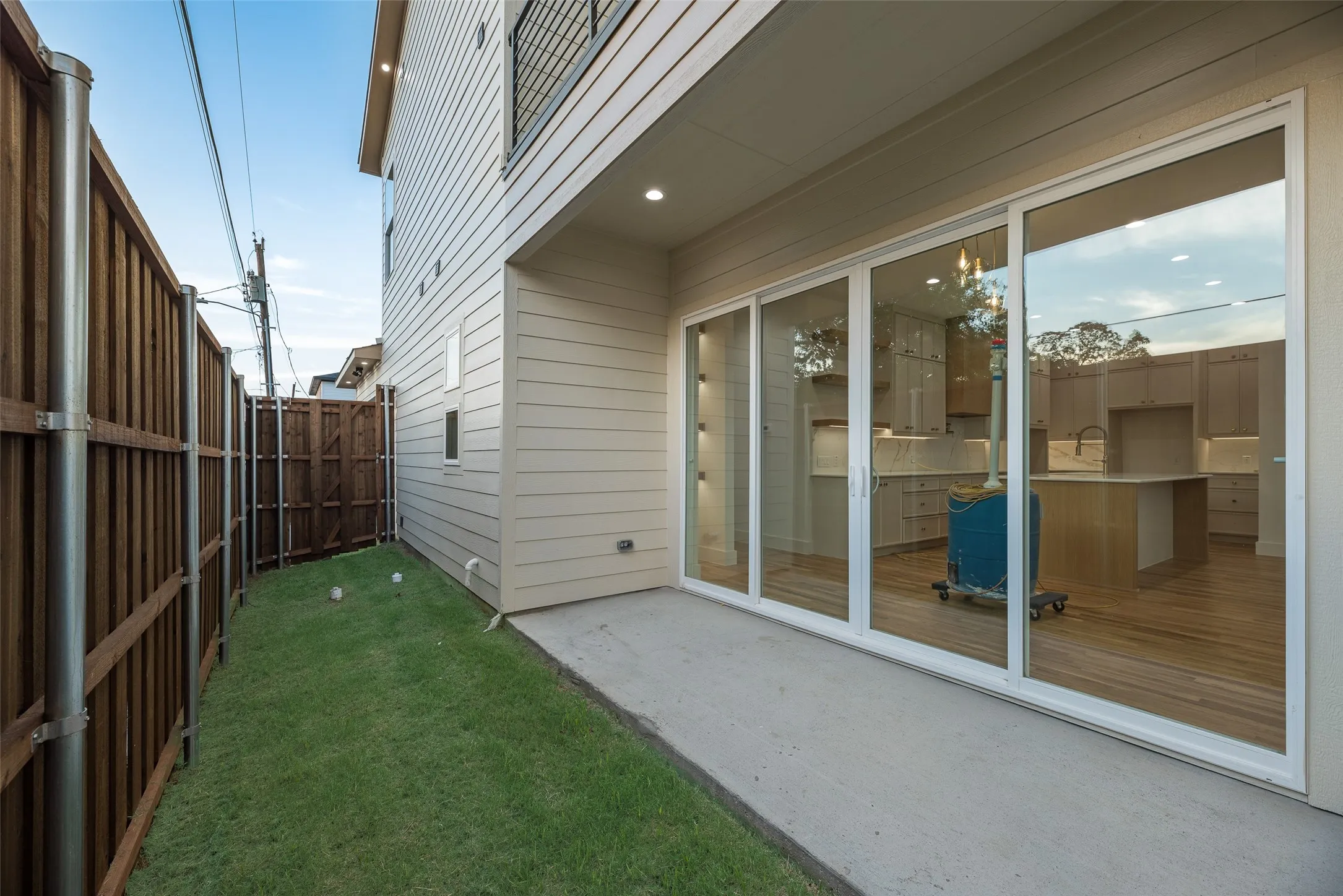 Single Family Residence For Sale in Dallas County , 1527 Dennison Street, Dallas, Texas 75212, 4 Bedroom, 4 Bathroom, 2 Garage spaces, 2,955 Sqft, built in 2026, mls#21360946, Real Estate Agent in Dallas, Homes For Sale in Dallas county, Homes For Sale in Dallas, Realtor in Dallas Texas, Real Estate Brokerage Independent Realty Texas, Luminita Cordes Realtor