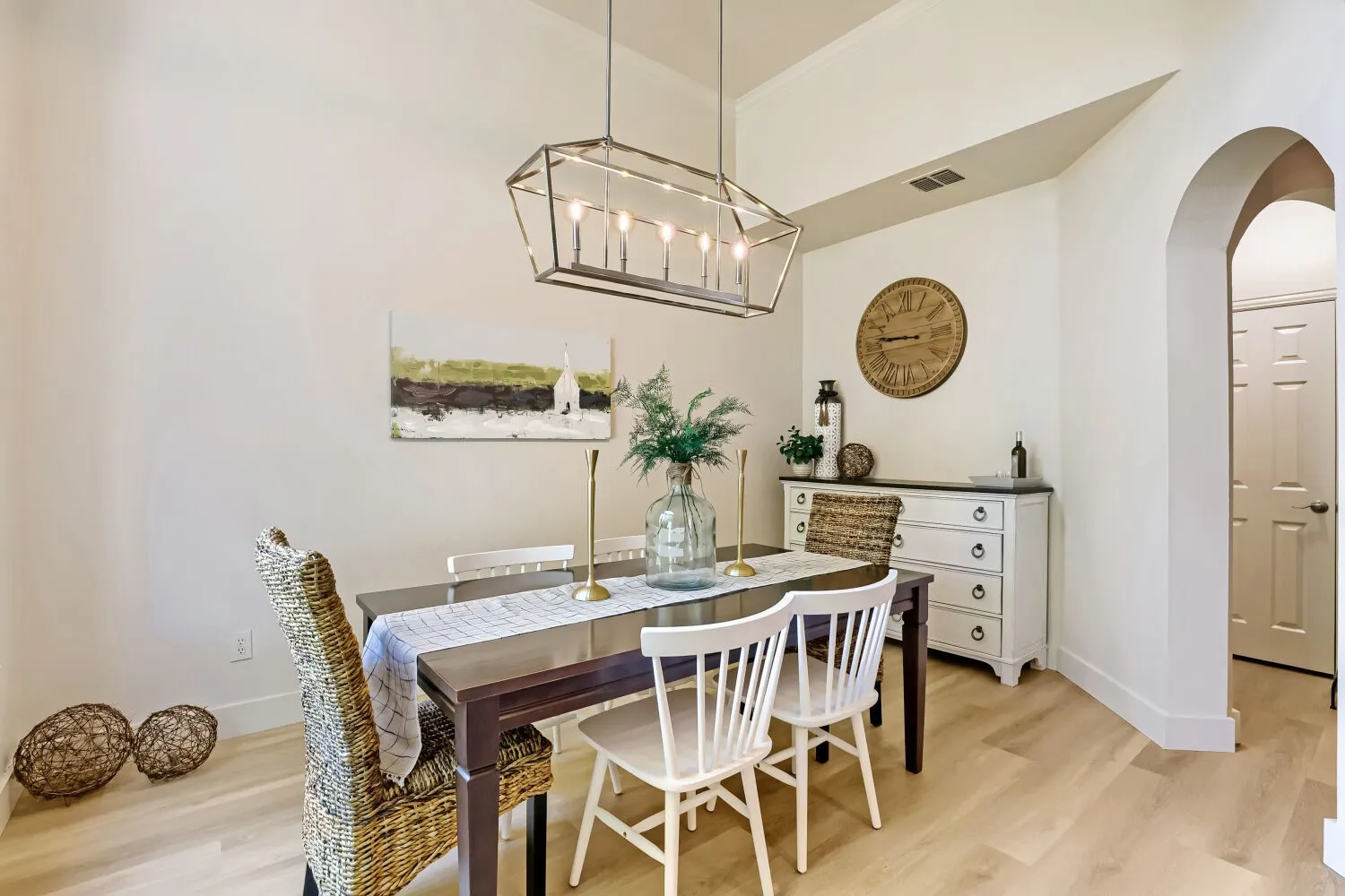 This space offers versatile seating arrangements, perfect for accommodating both intimate and large gatherings.