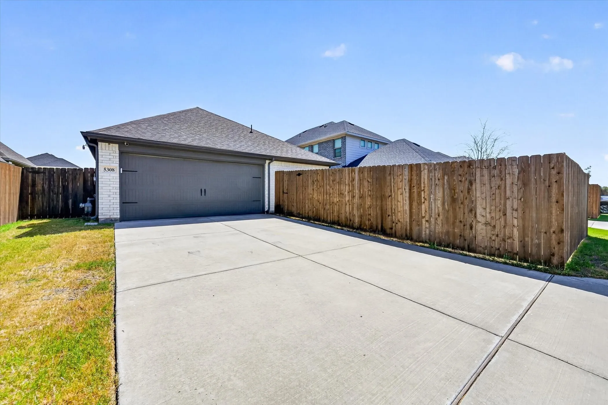 Single Family Residence For Sale in Rockwall County , 5308 Tupper Avenue, Fate, Texas 75087, 3 Bedroom, 2 Bathroom, 2 Garage spaces, 1,580 Sqft, built in 2024, mls#21360952, Real Estate Agent in Fate, Homes For Sale in Rockwall county, Homes For Sale in Fate, Realtor in Fate Texas, Real Estate Brokerage Independent Realty Texas, Luminita Cordes Realtor