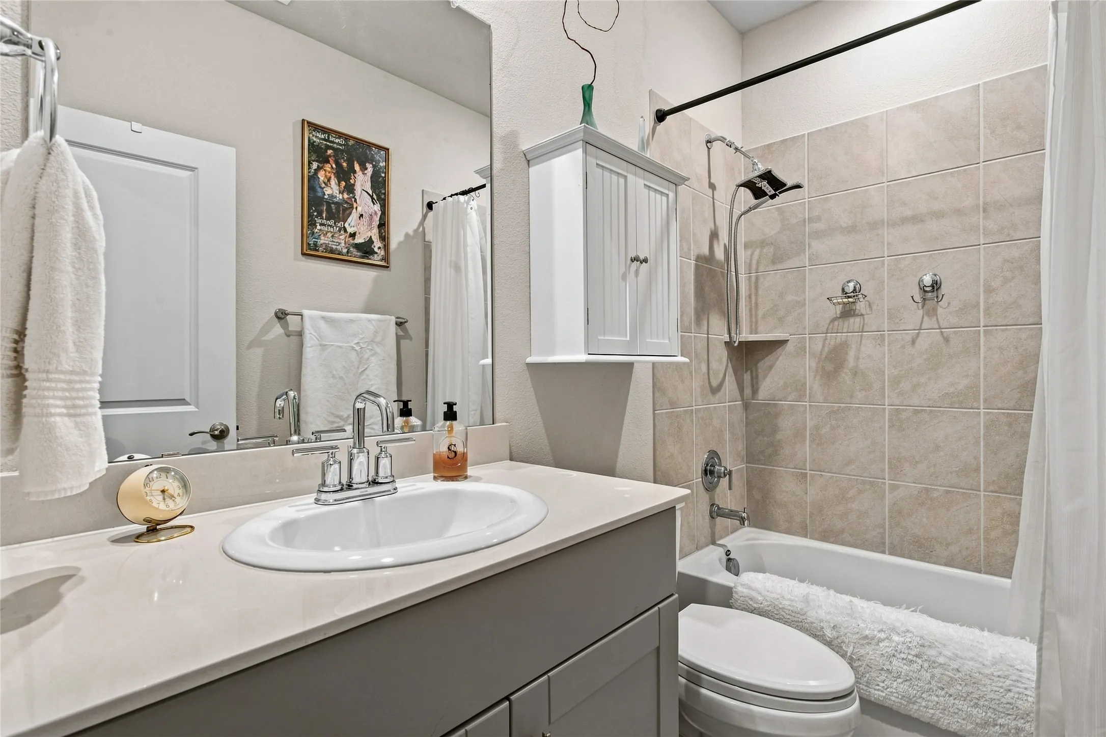 Single Family Residence For Sale in Kaufman County , 1824 Ash Oak Lane, Forney, Texas 75126, 3 Bedroom, 2 Bathroom, 2 Garage spaces, 1,498 Sqft, built in 2022, mls#21354131, Real Estate Agent in Forney, Homes For Sale in Kaufman county, Homes For Sale in Forney, Realtor in Forney Texas, Real Estate Brokerage Independent Realty Texas, Luminita Cordes Realtor