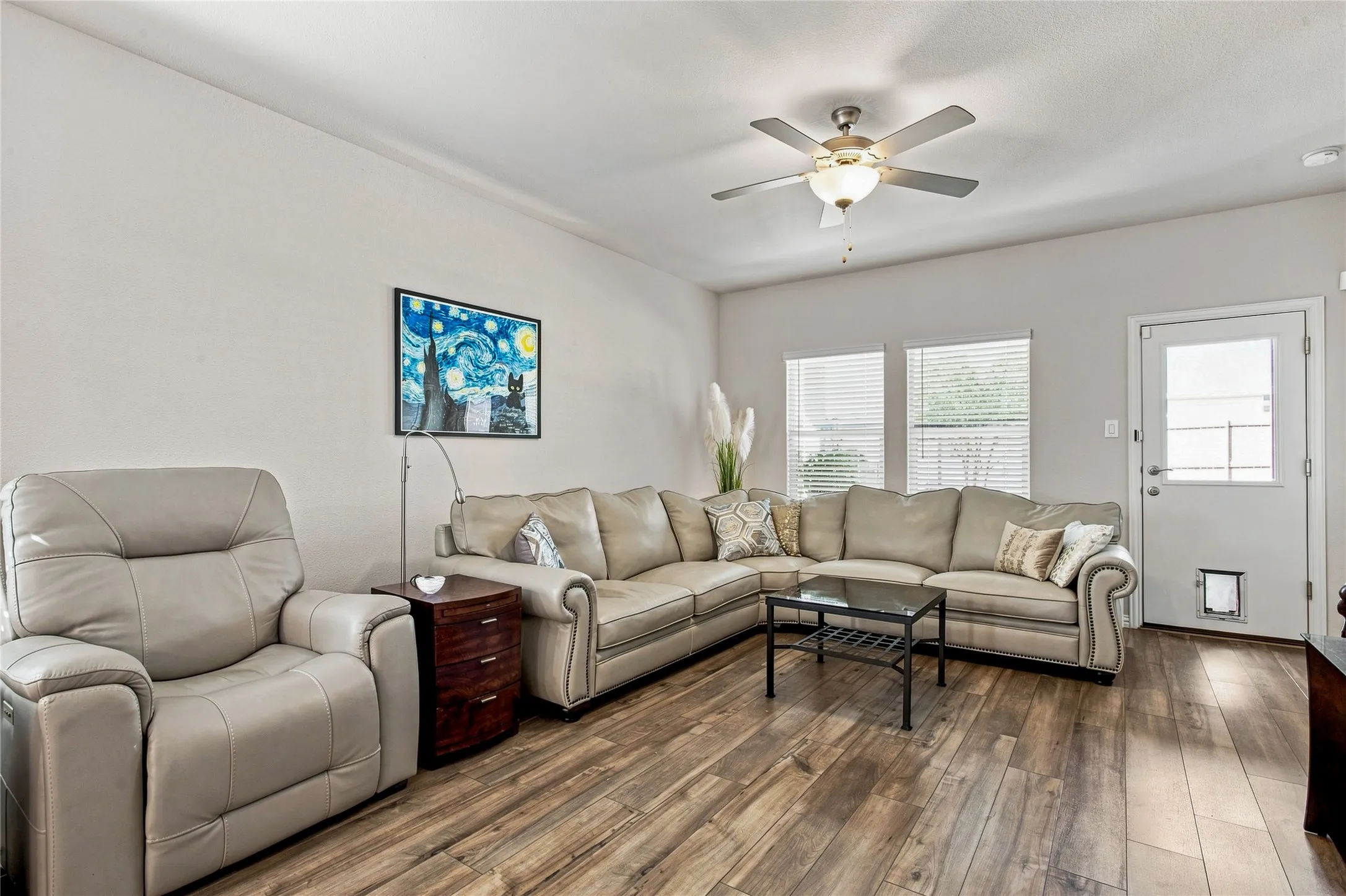 Single Family Residence For Sale in Kaufman County , 1824 Ash Oak Lane, Forney, Texas 75126, 3 Bedroom, 2 Bathroom, 2 Garage spaces, 1,498 Sqft, built in 2022, mls#21354131, Real Estate Agent in Forney, Homes For Sale in Kaufman county, Homes For Sale in Forney, Realtor in Forney Texas, Real Estate Brokerage Independent Realty Texas, Luminita Cordes Realtor
