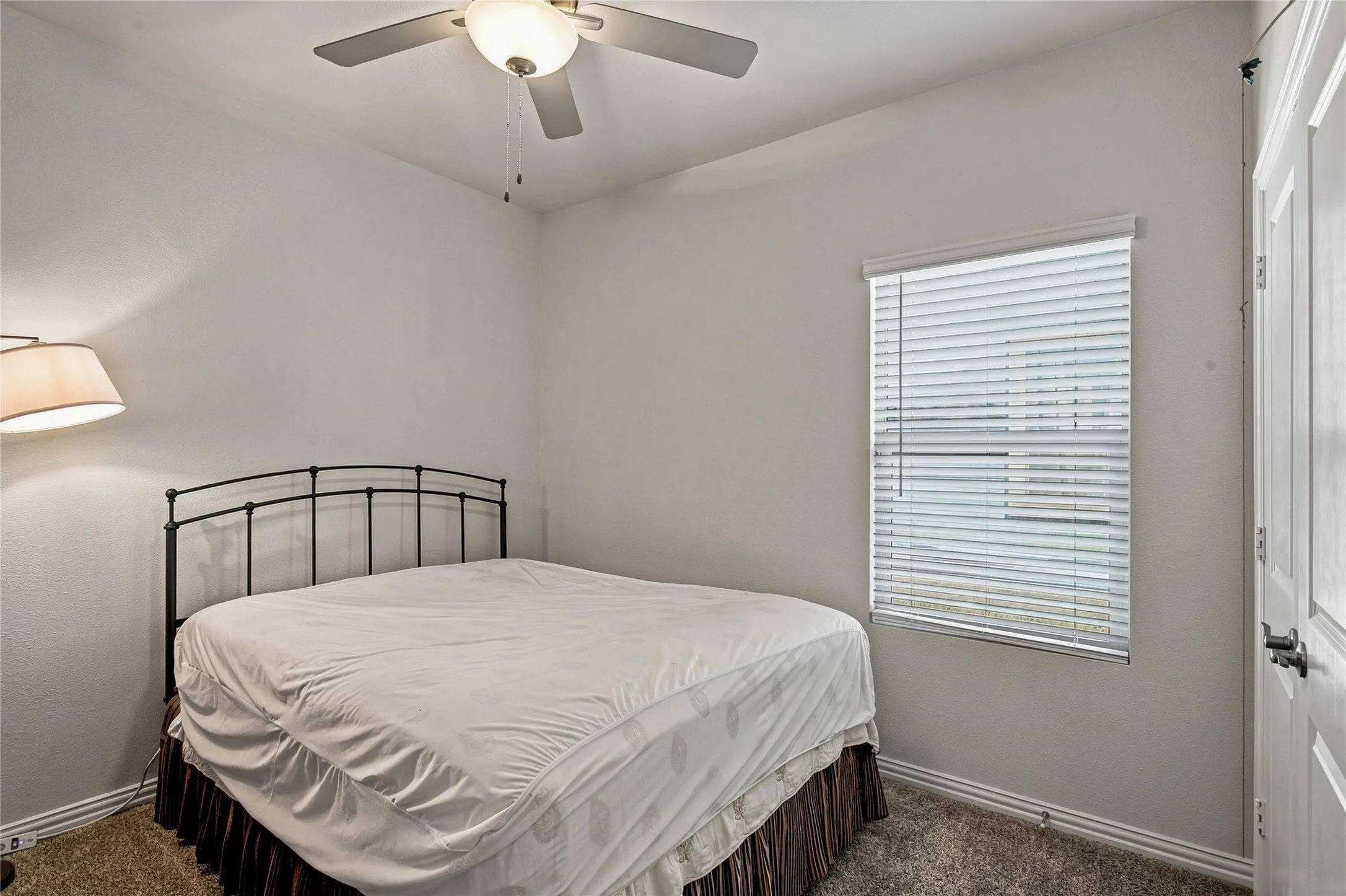 Single Family Residence For Sale in Kaufman County , 1824 Ash Oak Lane, Forney, Texas 75126, 3 Bedroom, 2 Bathroom, 2 Garage spaces, 1,498 Sqft, built in 2022, mls#21354131, Real Estate Agent in Forney, Homes For Sale in Kaufman county, Homes For Sale in Forney, Realtor in Forney Texas, Real Estate Brokerage Independent Realty Texas, Luminita Cordes Realtor