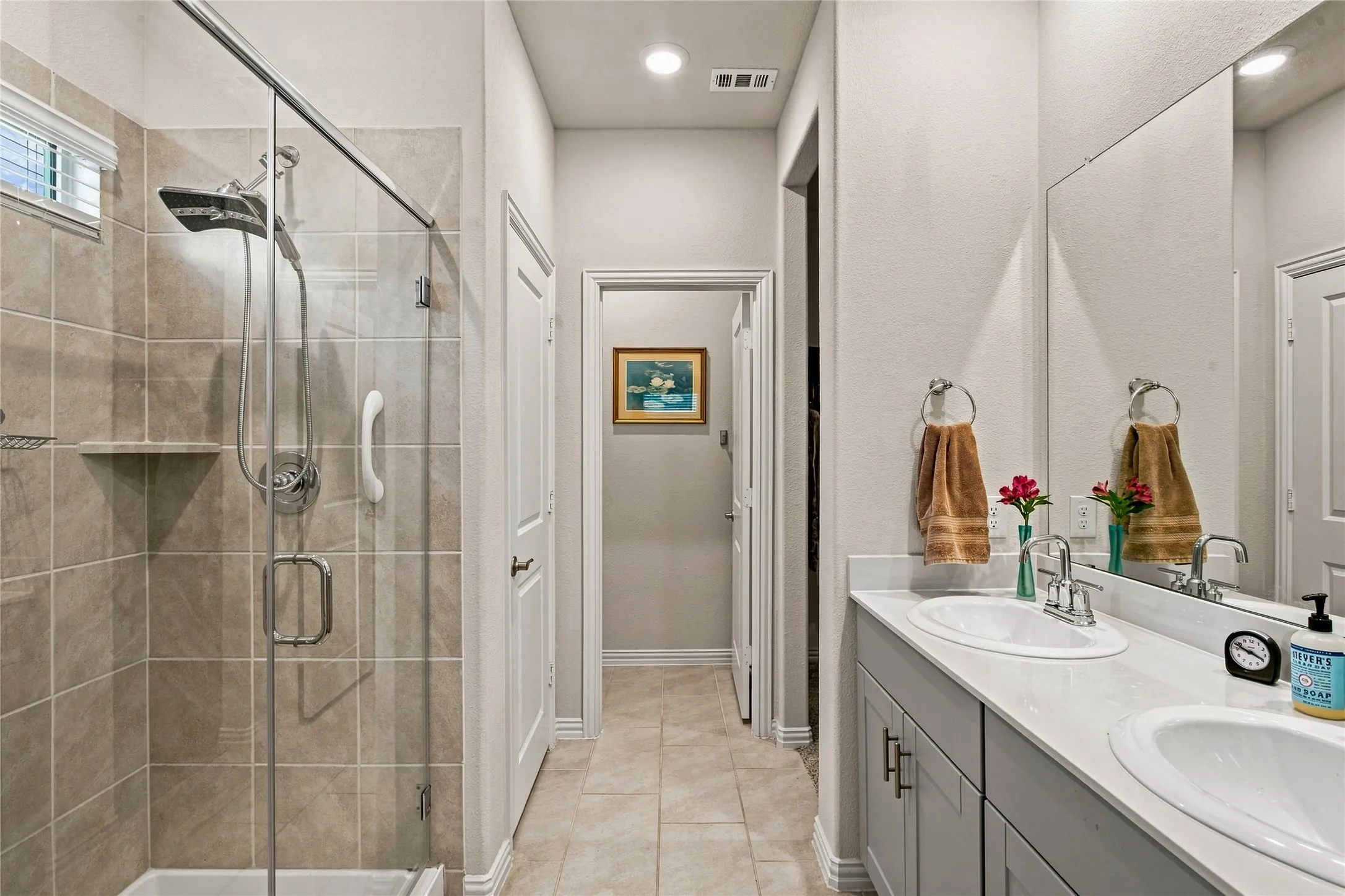 Single Family Residence For Sale in Kaufman County , 1824 Ash Oak Lane, Forney, Texas 75126, 3 Bedroom, 2 Bathroom, 2 Garage spaces, 1,498 Sqft, built in 2022, mls#21354131, Real Estate Agent in Forney, Homes For Sale in Kaufman county, Homes For Sale in Forney, Realtor in Forney Texas, Real Estate Brokerage Independent Realty Texas, Luminita Cordes Realtor