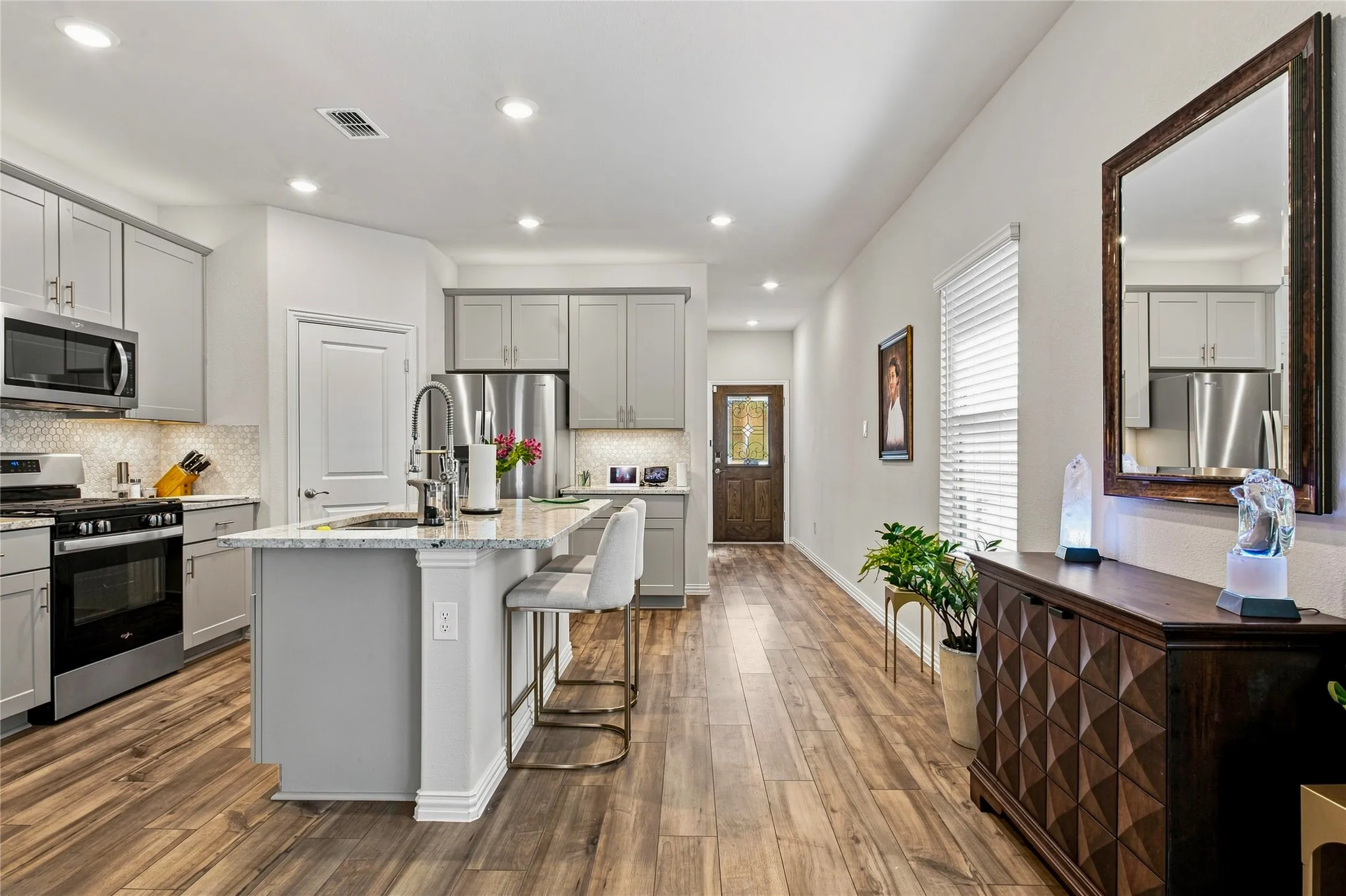 Single Family Residence For Sale in Kaufman County , 1824 Ash Oak Lane, Forney, Texas 75126, 3 Bedroom, 2 Bathroom, 2 Garage spaces, 1,498 Sqft, built in 2022, mls#21354131, Real Estate Agent in Forney, Homes For Sale in Kaufman county, Homes For Sale in Forney, Realtor in Forney Texas, Real Estate Brokerage Independent Realty Texas, Luminita Cordes Realtor