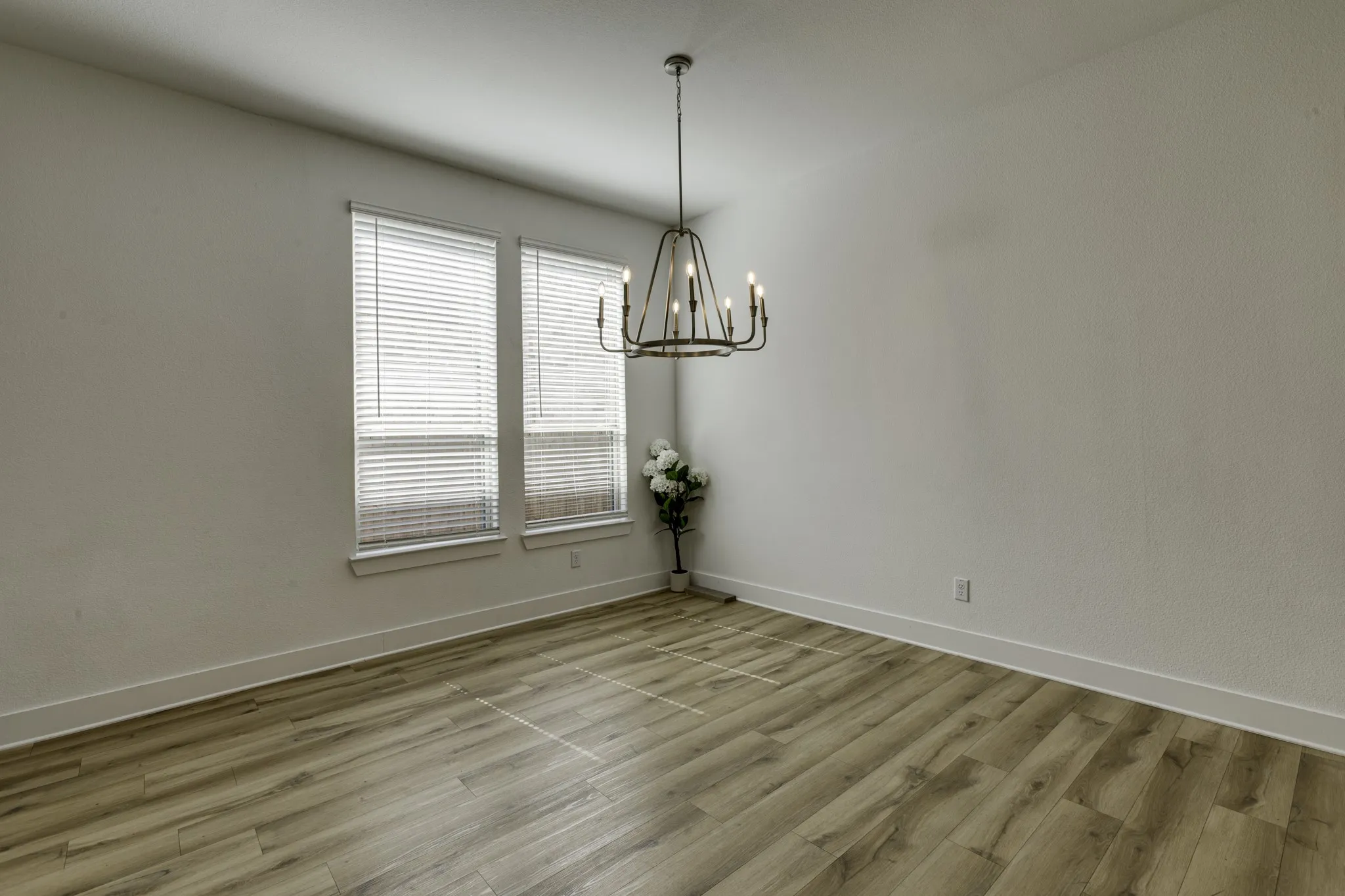 Currently open space that can, depending on your life style, it can be a formal dining, or an extension off the living area.