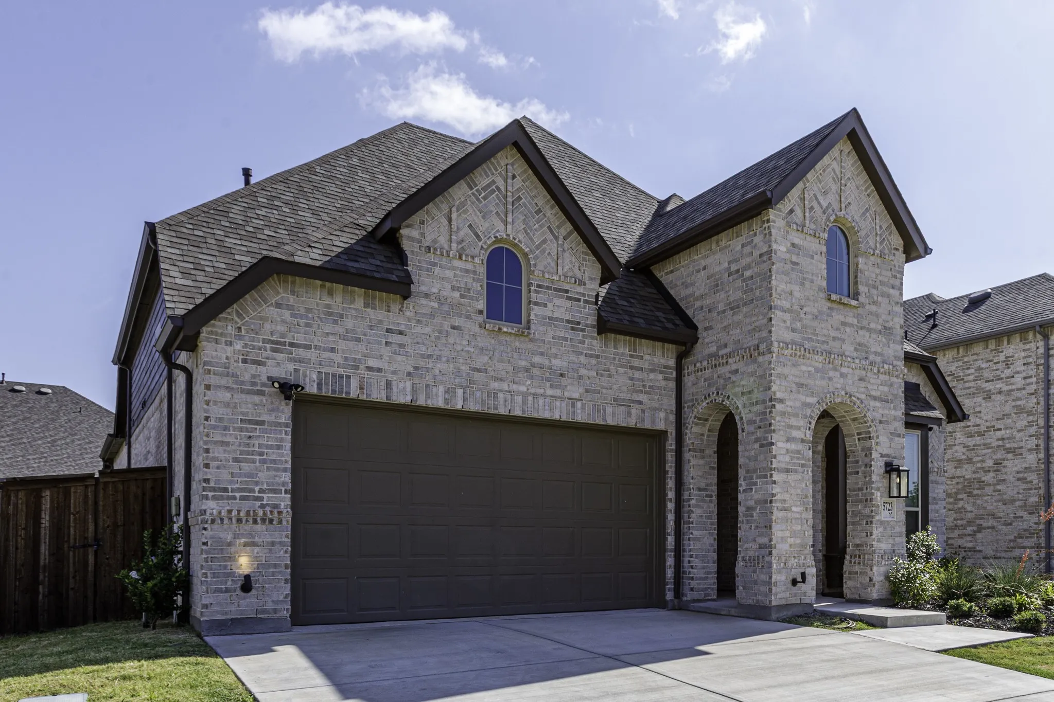 Single Family Residence For Sale in Rockwall County , 5723 Huffines Boulevard, Royse City, Texas 75189, 5 Bedroom, 3 Bathroom, 2 Garage spaces, 2,856 Sqft, built in 2023, mls#21358865, Real Estate Agent in Royse City, Homes For Sale in Rockwall county, Homes For Sale in Royse City, Realtor in Royse City Texas, Real Estate Brokerage Independent Realty Texas, Luminita Cordes Realtor