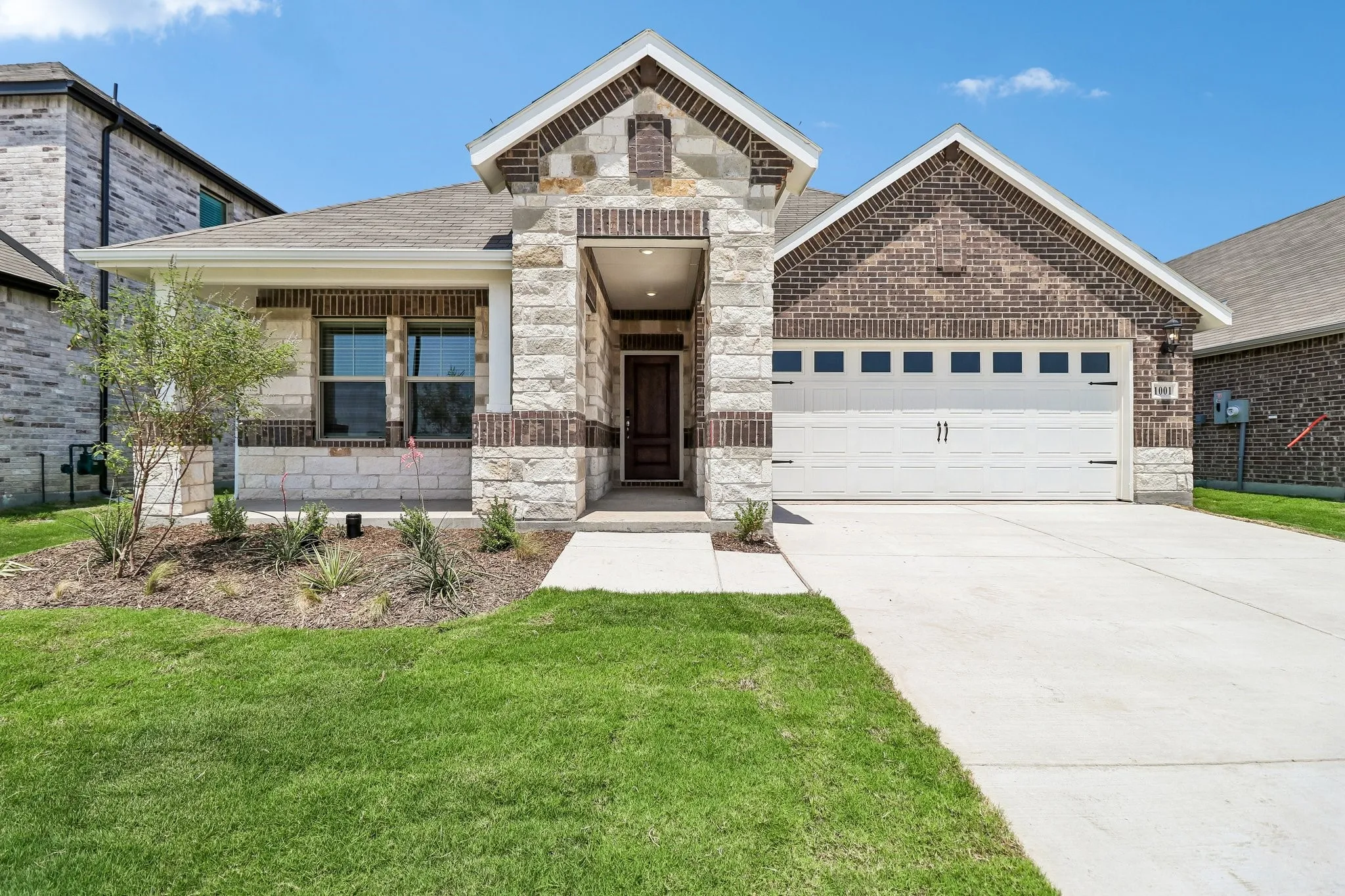 Single Family Residence For Sale in Collin County , 1001 Angel Street, Josephine, Texas 75173, 3 Bedroom, 2 Bathroom, 2 Garage spaces, 1,659 Sqft, built in 2026, mls#21360961, Real Estate Agent in Josephine, Homes For Sale in Collin county, Homes For Sale in Josephine, Realtor in Josephine Texas, Real Estate Brokerage Independent Realty Texas, Luminita Cordes Realtor