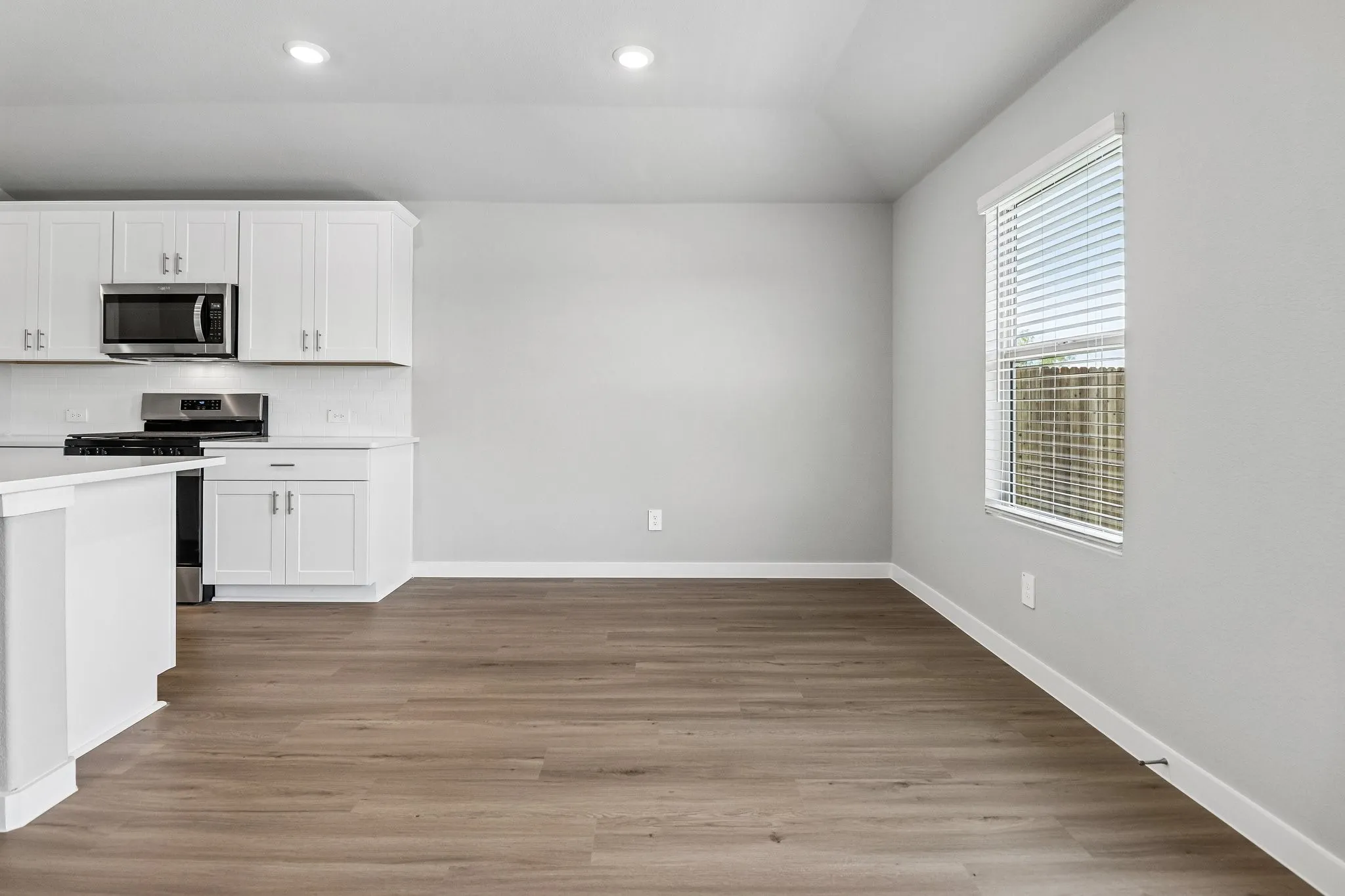 Single Family Residence For Sale in Collin County , 1001 Angel Street, Josephine, Texas 75173, 3 Bedroom, 2 Bathroom, 2 Garage spaces, 1,659 Sqft, built in 2026, mls#21360961, Real Estate Agent in Josephine, Homes For Sale in Collin county, Homes For Sale in Josephine, Realtor in Josephine Texas, Real Estate Brokerage Independent Realty Texas, Luminita Cordes Realtor