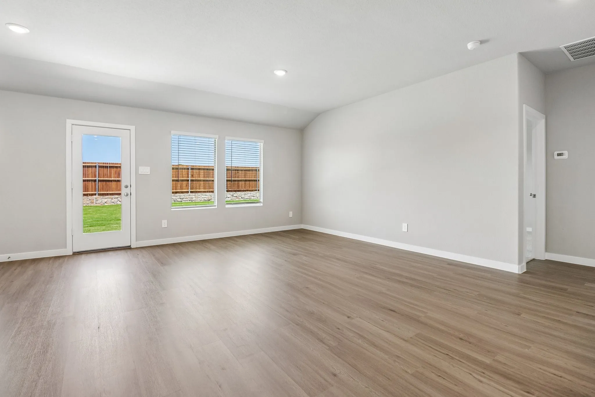 Single Family Residence For Sale in Collin County , 1001 Angel Street, Josephine, Texas 75173, 3 Bedroom, 2 Bathroom, 2 Garage spaces, 1,659 Sqft, built in 2026, mls#21360961, Real Estate Agent in Josephine, Homes For Sale in Collin county, Homes For Sale in Josephine, Realtor in Josephine Texas, Real Estate Brokerage Independent Realty Texas, Luminita Cordes Realtor