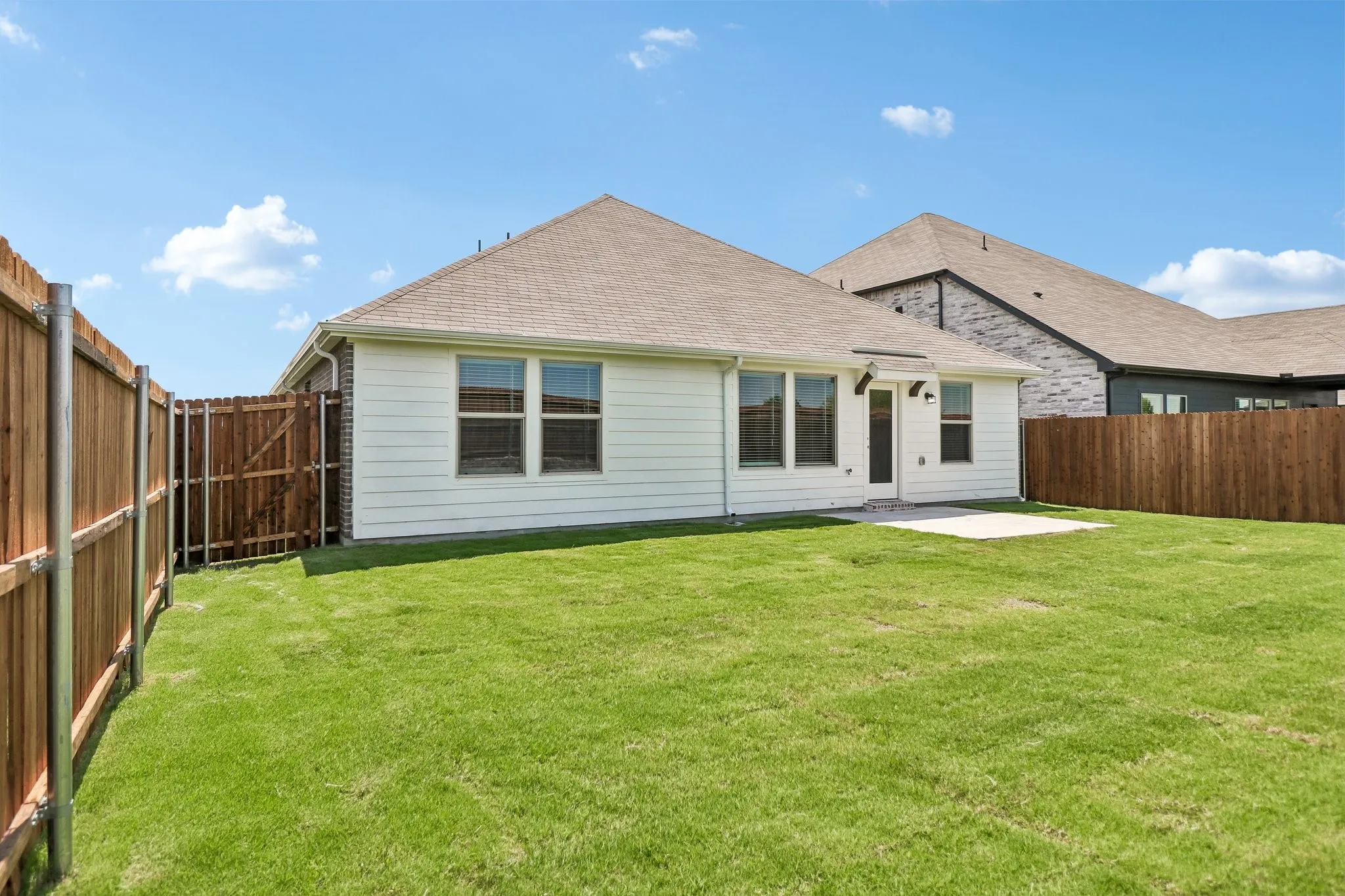 Single Family Residence For Sale in Collin County , 1001 Angel Street, Josephine, Texas 75173, 3 Bedroom, 2 Bathroom, 2 Garage spaces, 1,659 Sqft, built in 2026, mls#21360961, Real Estate Agent in Josephine, Homes For Sale in Collin county, Homes For Sale in Josephine, Realtor in Josephine Texas, Real Estate Brokerage Independent Realty Texas, Luminita Cordes Realtor