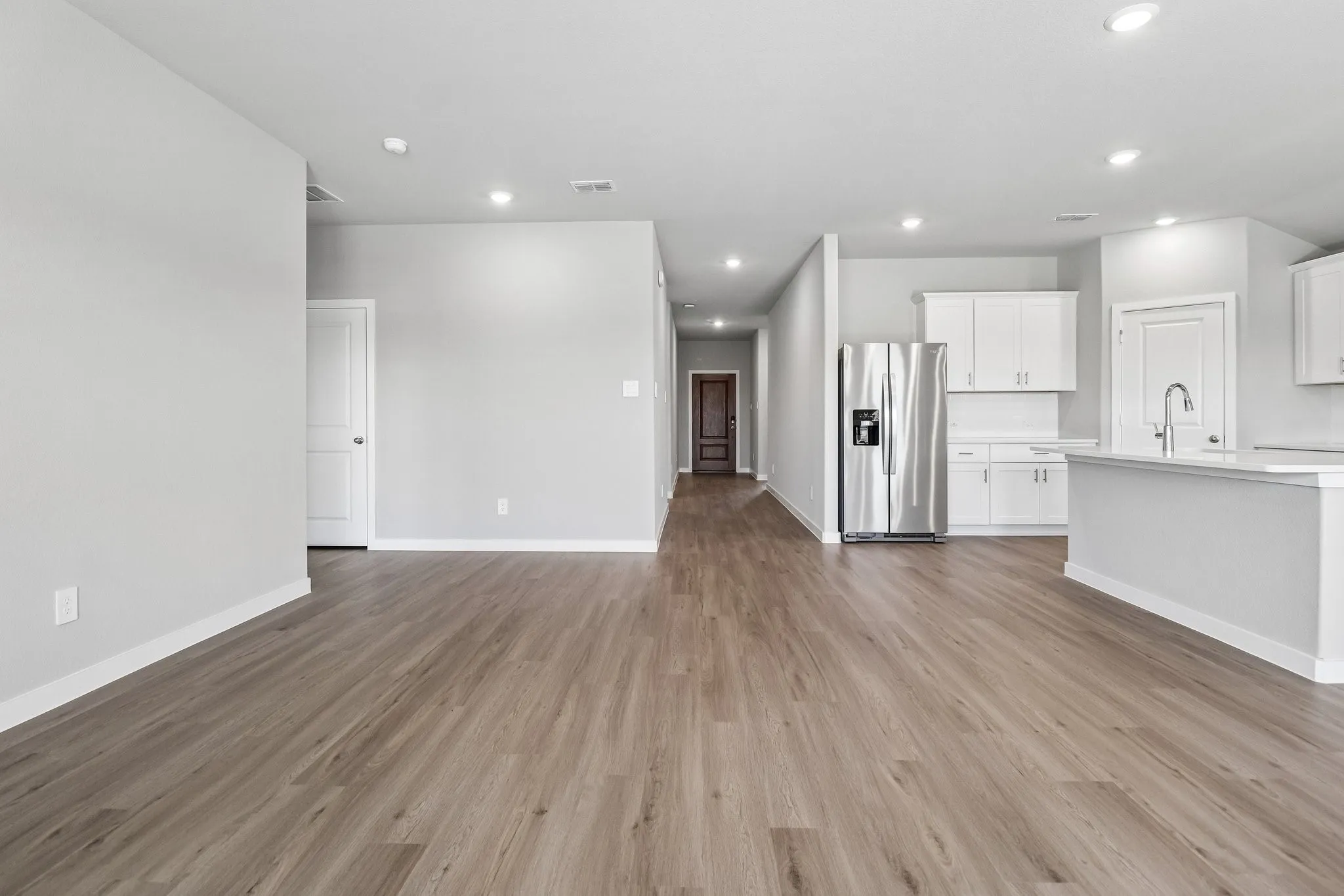Single Family Residence For Sale in Collin County , 1001 Angel Street, Josephine, Texas 75173, 3 Bedroom, 2 Bathroom, 2 Garage spaces, 1,659 Sqft, built in 2026, mls#21360961, Real Estate Agent in Josephine, Homes For Sale in Collin county, Homes For Sale in Josephine, Realtor in Josephine Texas, Real Estate Brokerage Independent Realty Texas, Luminita Cordes Realtor