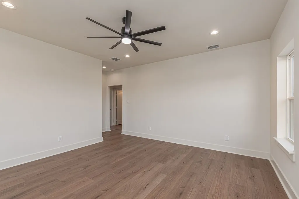 Single Family Residence For Sale in Kaufman County , 19498 TX-34 Highway, Terrell, Texas 75161, 4 Bedroom, 3 Bathroom, 4 Garage spaces, 2,782 Sqft, built in 2026, mls#21360939, Real Estate Agent in Terrell, Homes For Sale in Kaufman county, Homes For Sale in Terrell, Realtor in Terrell Texas, Real Estate Brokerage Independent Realty Texas, Luminita Cordes Realtor