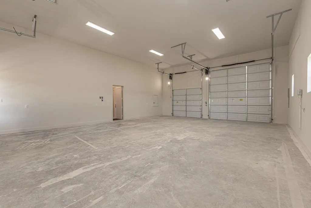 Single Family Residence For Sale in Kaufman County , 19498 TX-34 Highway, Terrell, Texas 75161, 4 Bedroom, 3 Bathroom, 4 Garage spaces, 2,782 Sqft, built in 2026, mls#21360939, Real Estate Agent in Terrell, Homes For Sale in Kaufman county, Homes For Sale in Terrell, Realtor in Terrell Texas, Real Estate Brokerage Independent Realty Texas, Luminita Cordes Realtor