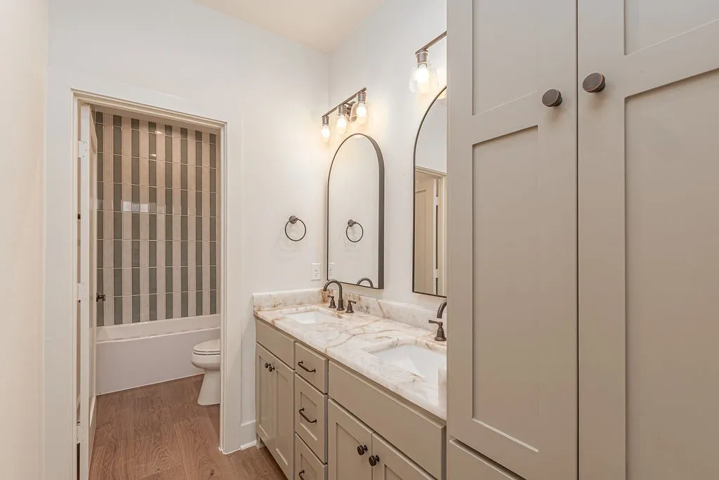 Single Family Residence For Sale in Kaufman County , 19498 TX-34 Highway, Terrell, Texas 75161, 4 Bedroom, 3 Bathroom, 4 Garage spaces, 2,782 Sqft, built in 2026, mls#21360939, Real Estate Agent in Terrell, Homes For Sale in Kaufman county, Homes For Sale in Terrell, Realtor in Terrell Texas, Real Estate Brokerage Independent Realty Texas, Luminita Cordes Realtor