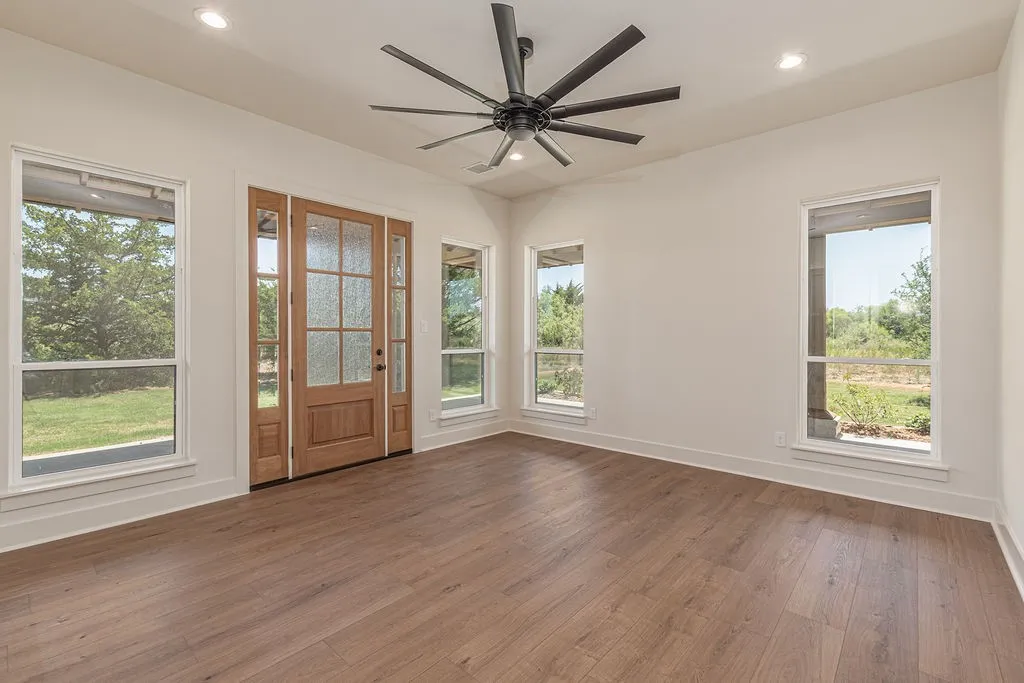 Single Family Residence For Sale in Kaufman County , 19498 TX-34 Highway, Terrell, Texas 75161, 4 Bedroom, 3 Bathroom, 4 Garage spaces, 2,782 Sqft, built in 2026, mls#21360939, Real Estate Agent in Terrell, Homes For Sale in Kaufman county, Homes For Sale in Terrell, Realtor in Terrell Texas, Real Estate Brokerage Independent Realty Texas, Luminita Cordes Realtor