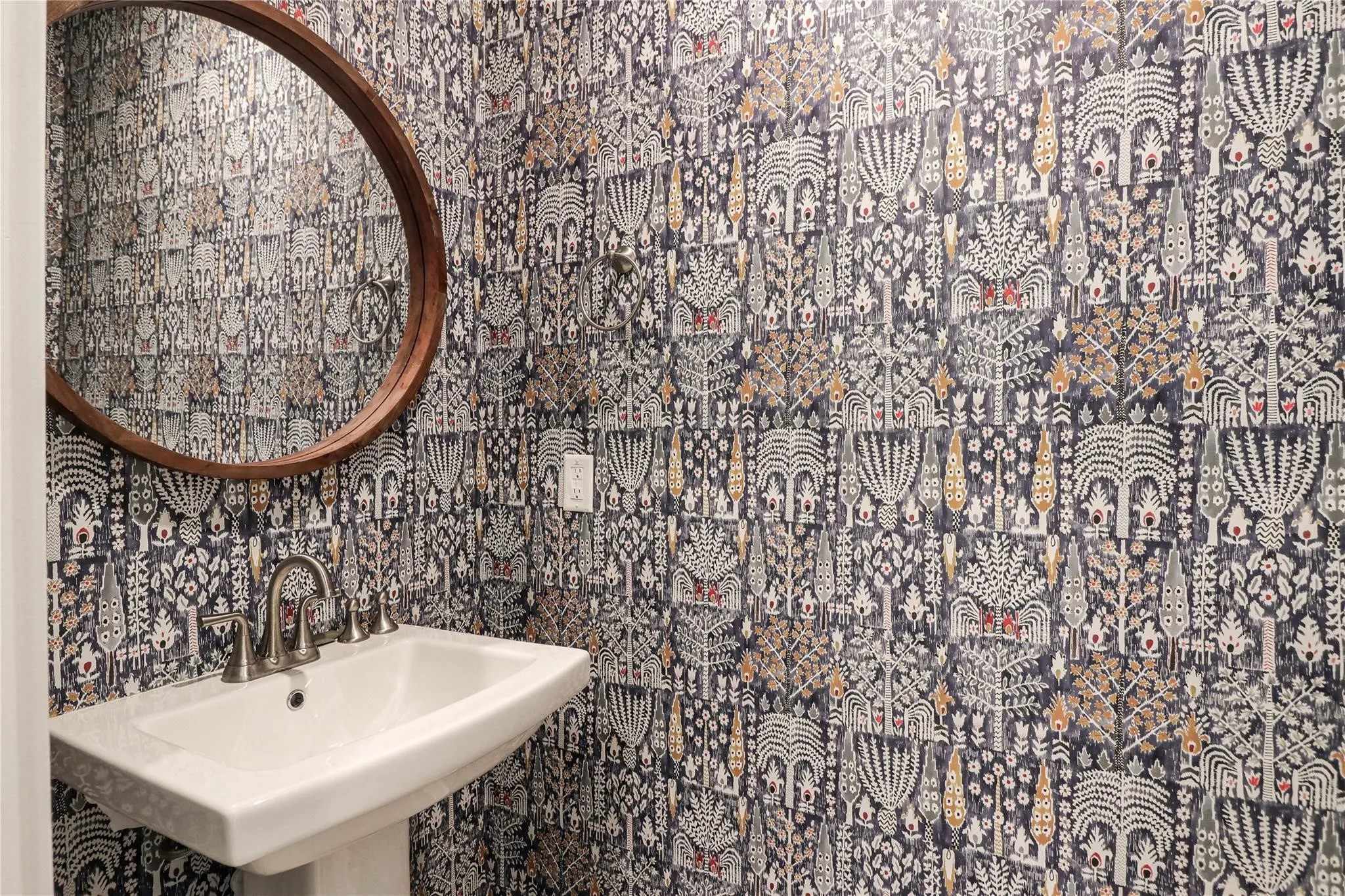 Bathroom with a sink