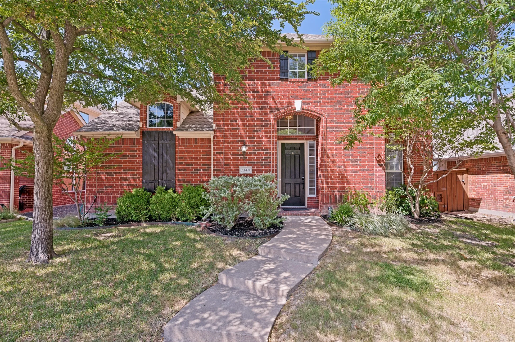 Single Family Residence For Rent in Collin County , 7140 Bryce Canyon Drive, Mc Kinney, Texas 75072, 3 Bedroom, 3 Bathroom, 2 Garage spaces, 2,530 Sqft, built in 2001, mls#21360873, Real Estate Agent in Mc Kinney, Homes For Rent in Collin county, Homes For Rent in Mc Kinney, Realtor in Mc Kinney Texas, Real Estate Brokerage Independent Realty Texas, Luminita Cordes Realtor