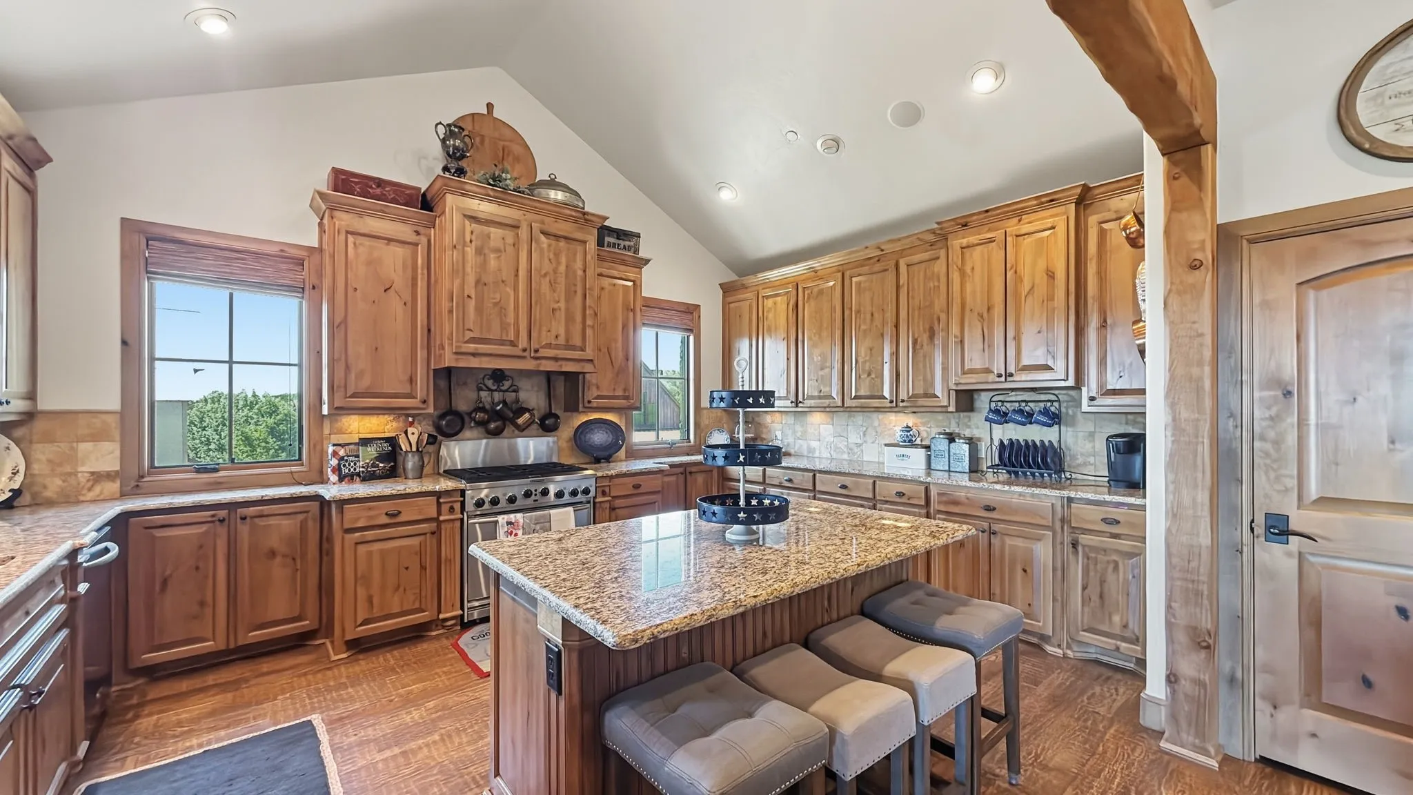 Condominium For Sale in Palo Pinto County , 2033 Harbor Way 304, Possum Kingdom Lake, Texas 76449, 3 Bedroom, 3 Bathroom, 1 Garage spaces, 2,166 Sqft, built in 2008, Price $679,000, mls#21355578, Real Estate Agent in Possum Kingdom Lake, Homes For Sale in Palo Pinto county, Homes For Sale in Possum Kingdom Lake, Realtor in Possum Kingdom Lake Texas, Real Estate Brokerage Independent Realty Texas, Luminita Cordes Realtor