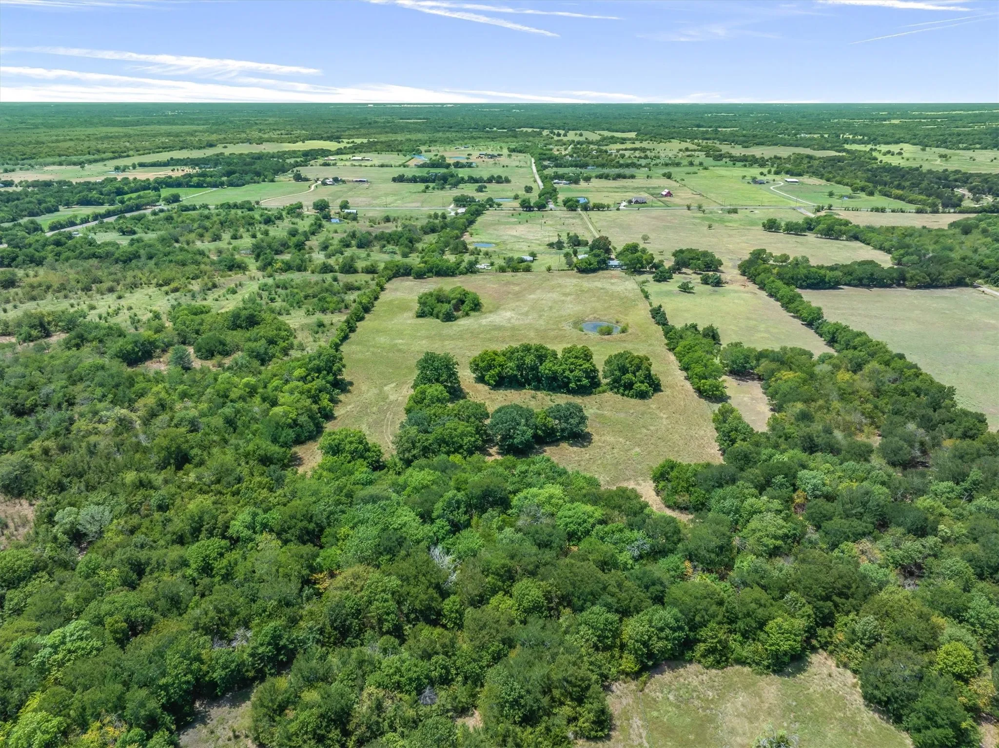 Single Family Residence For Sale in Hunt County , 1867 Fm 513 S, Campbell, Texas 75422, 2 Bedroom, 2 Bathroom, 3 Garage spaces, 1,556 Sqft, built in 1988, mls#21360909, Real Estate Agent in Campbell, Homes For Sale in Hunt county, Homes For Sale in Campbell, Realtor in Campbell Texas, Real Estate Brokerage Independent Realty Texas, Luminita Cordes Realtor