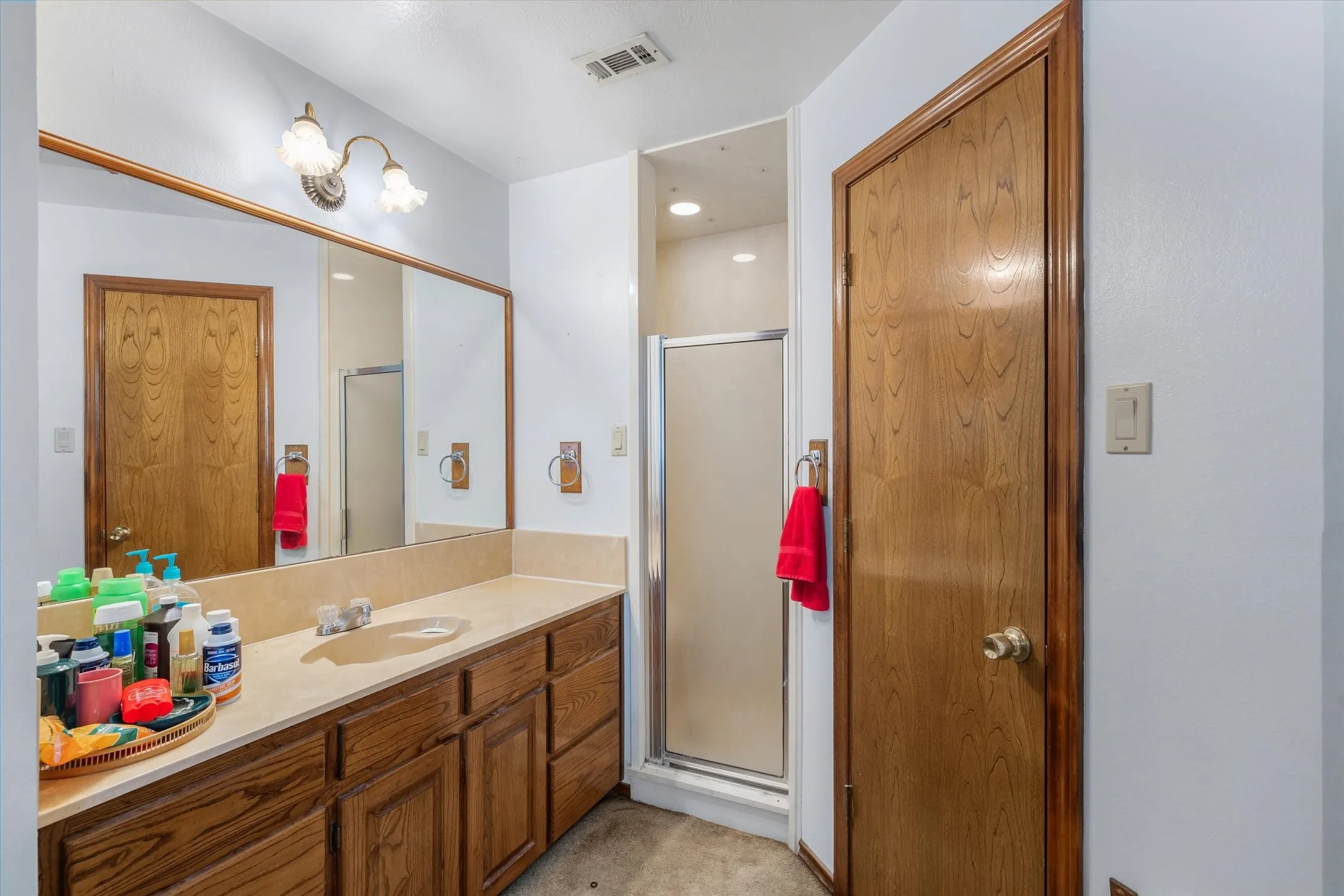Single Family Residence For Sale in Hunt County , 1867 Fm 513 S, Campbell, Texas 75422, 2 Bedroom, 2 Bathroom, 3 Garage spaces, 1,556 Sqft, built in 1988, mls#21360909, Real Estate Agent in Campbell, Homes For Sale in Hunt county, Homes For Sale in Campbell, Realtor in Campbell Texas, Real Estate Brokerage Independent Realty Texas, Luminita Cordes Realtor