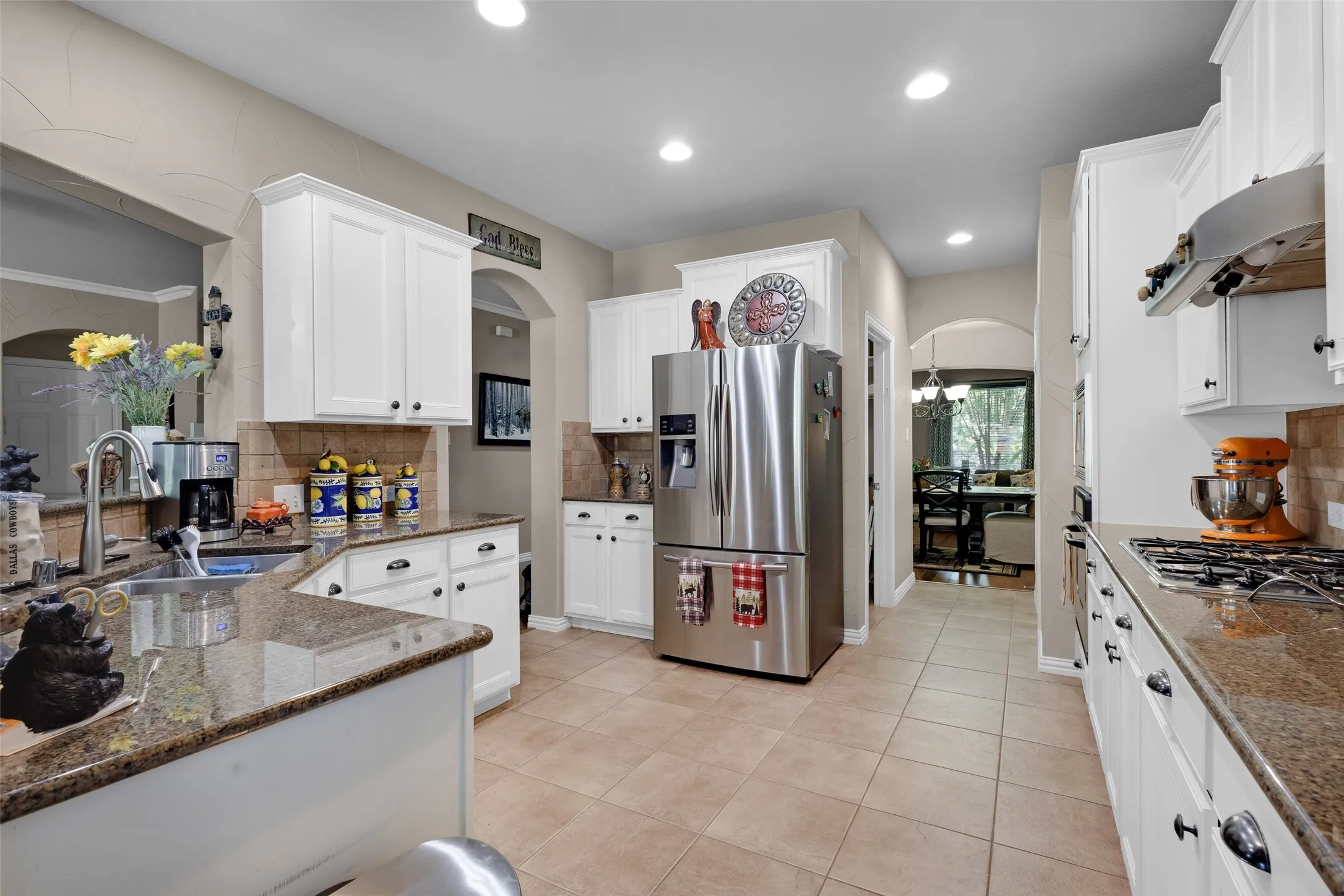 Single Family Residence For Sale in Rockwall County , 1411 Misty Cove, Rockwall, Texas 75087, 5 Bedroom, 3 Bathroom, 2 Garage spaces, 3,413 Sqft, built in 2005, mls#21360994, Real Estate Agent in Rockwall, Homes For Sale in Rockwall county, Homes For Sale in Rockwall, Realtor in Rockwall Texas, Real Estate Brokerage Independent Realty Texas, Luminita Cordes Realtor