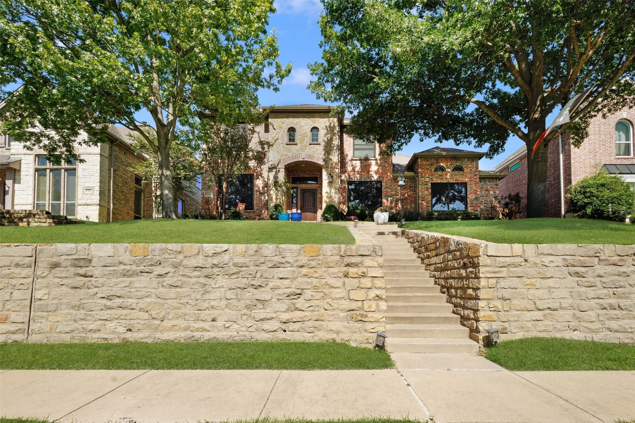 Single Family Residence For Sale in Rockwall County , 1411 Misty Cove, Rockwall, Texas 75087, 5 Bedroom, 3 Bathroom, 2 Garage spaces, 3,413 Sqft, built in 2005, mls#21360994, Real Estate Agent in Rockwall, Homes For Sale in Rockwall county, Homes For Sale in Rockwall, Realtor in Rockwall Texas, Real Estate Brokerage Independent Realty Texas, Luminita Cordes Realtor
