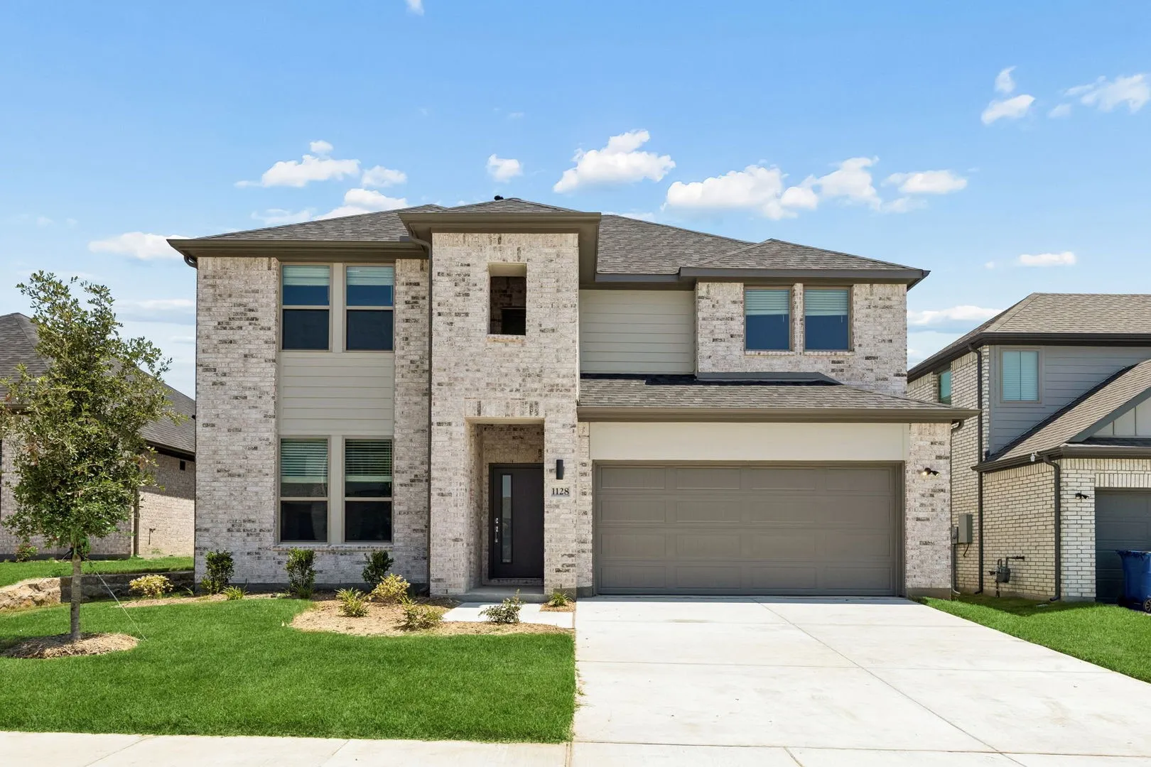 Single Family Residence For Sale in Tarrant County , 10613 Blakely Creek Road, Fort Worth, Texas 76126, 5 Bedroom, 4 Bathroom, 2 Garage spaces, 2,682 Sqft, built in 2026, Price $460,990, mls#21360996, Real Estate Agent in Fort Worth, Homes For Sale in Tarrant county, Homes For Sale in Fort Worth, Realtor in Fort Worth Texas, Real Estate Brokerage Independent Realty Texas, Luminita Cordes Realtor