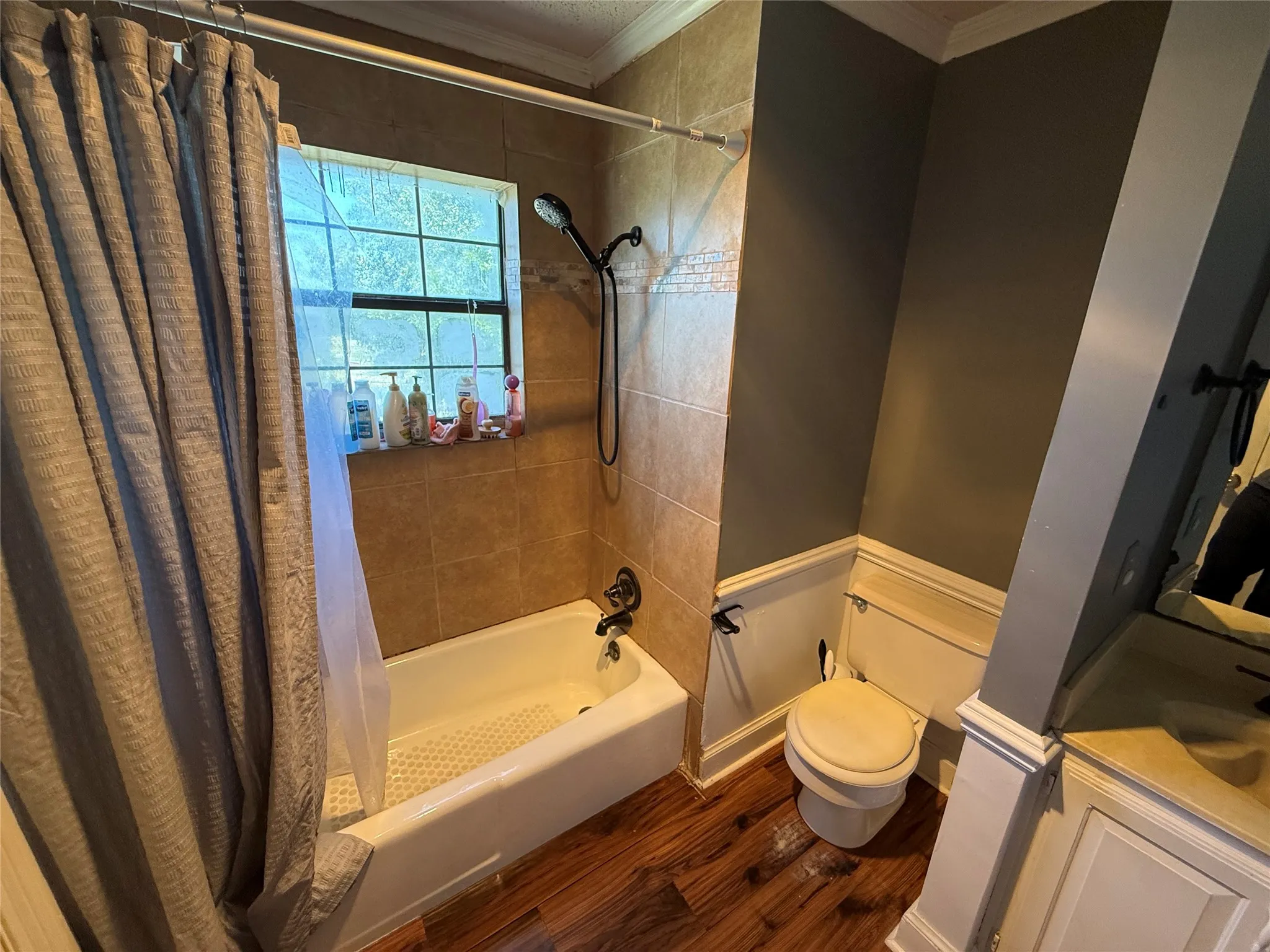 Single Family Residence For Sale in Dallas County , 363 town east, Sunnyvale, Texas 75182, 6 Bedroom, 4 Bathroom, Garage spaces, 4,318 Sqft, built in 1983, mls#21354948, Real Estate Agent in Sunnyvale, Homes For Sale in Dallas county, Homes For Sale in Sunnyvale, Realtor in Sunnyvale Texas, Real Estate Brokerage Independent Realty Texas, Luminita Cordes Realtor