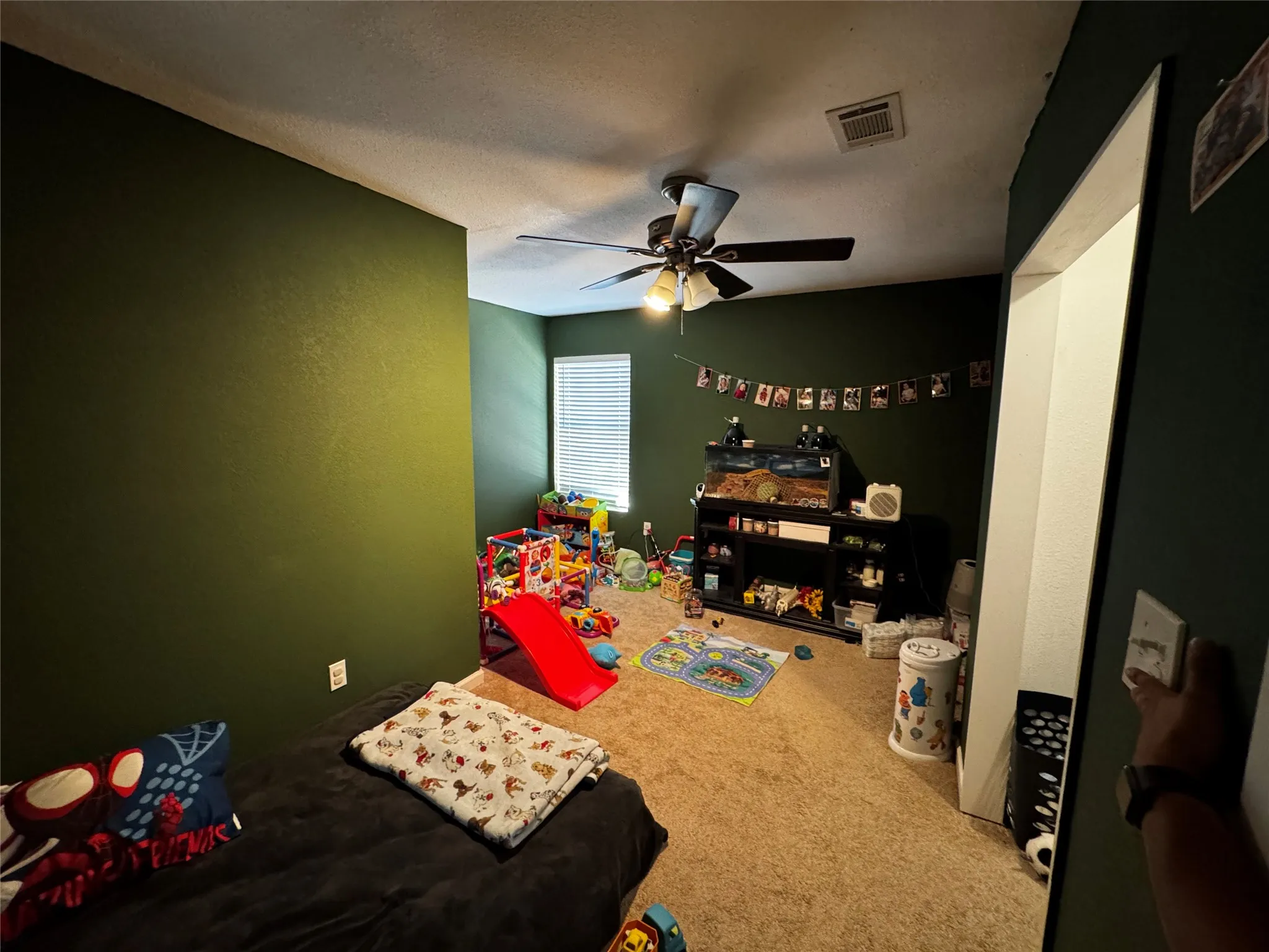 Single Family Residence For Sale in Dallas County , 363 town east, Sunnyvale, Texas 75182, 6 Bedroom, 4 Bathroom, Garage spaces, 4,318 Sqft, built in 1983, mls#21354948, Real Estate Agent in Sunnyvale, Homes For Sale in Dallas county, Homes For Sale in Sunnyvale, Realtor in Sunnyvale Texas, Real Estate Brokerage Independent Realty Texas, Luminita Cordes Realtor