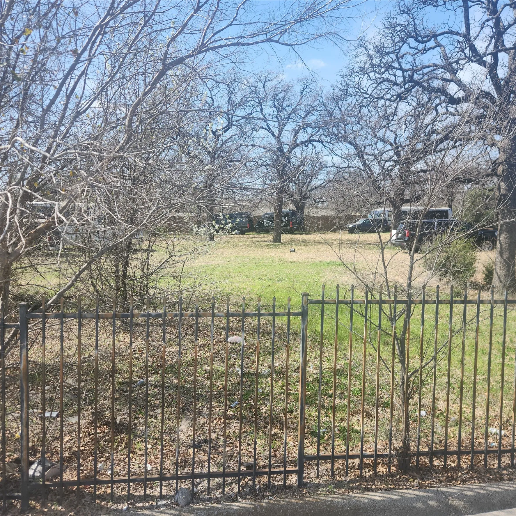Unimproved Land For Sale in Dallas County , 725 N Walton Walker Boulevard, Irving, Texas 75061, 0, 0, Garage spaces, 0 Sqft, built in 0, Price $1,650,000, mls#21361000, Real Estate Agent in Irving, Homes For Sale in Dallas county, Homes For Sale in Irving, Realtor in Irving Texas, Real Estate Brokerage Independent Realty Texas, Luminita Cordes Realtor