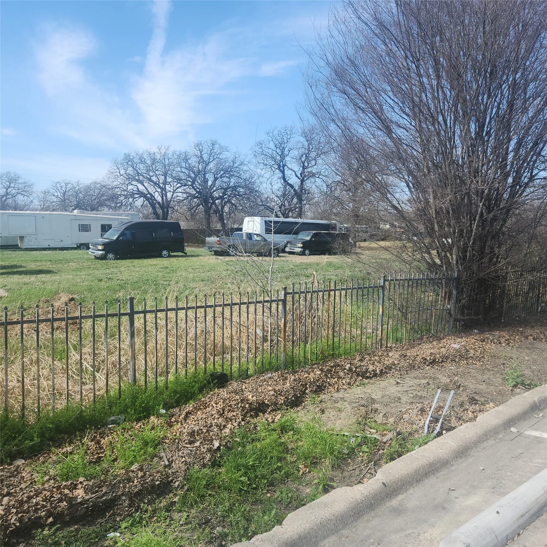 Unimproved Land For Sale in Dallas County , 725 N Walton Walker Boulevard, Irving, Texas 75061, 0, 0, Garage spaces, 0 Sqft, built in 0, Price $1,650,000, mls#21361000, Real Estate Agent in Irving, Homes For Sale in Dallas county, Homes For Sale in Irving, Realtor in Irving Texas, Real Estate Brokerage Independent Realty Texas, Luminita Cordes Realtor