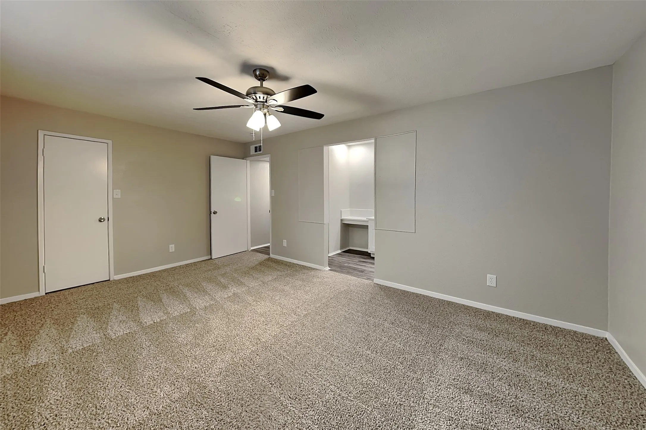 Single Family Residence For Rent in Collin County , 518 White Oak Street, Allen, Texas 75002, 3 Bedroom, 2 Bathroom, 2 Garage spaces, 1,512 Sqft, built in 1981, mls#21361006, Real Estate Agent in Allen, Homes For Rent in Collin county, Homes For Rent in Allen, Realtor in Allen Texas, Real Estate Brokerage Independent Realty Texas, Luminita Cordes Realtor