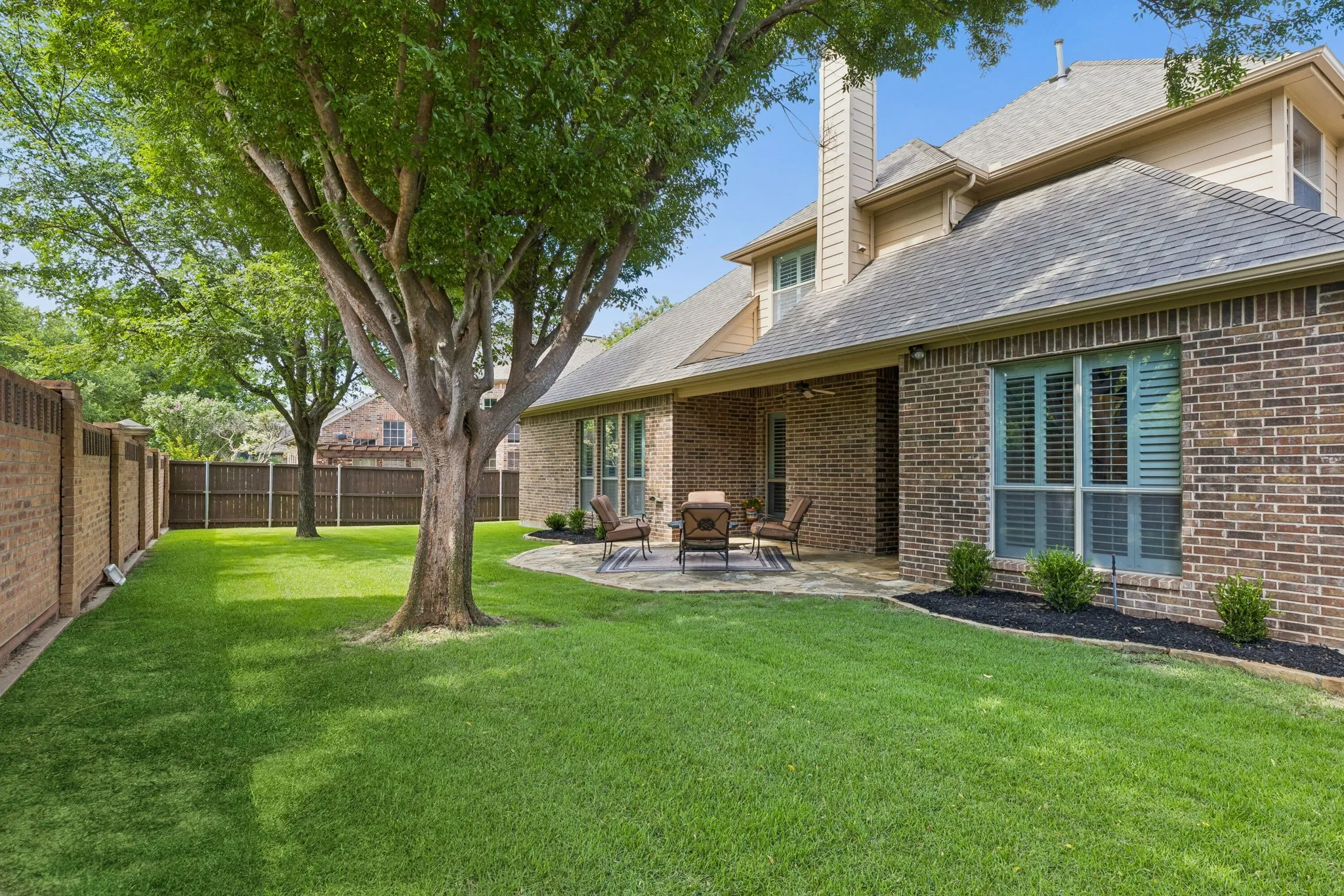Single Family Residence For Sale in Tarrant County , 1411 Ashmore Court, Keller, Texas 76248, 4 Bedroom, 4 Bathroom, 2 Garage spaces, 3,254 Sqft, built in 2005, mls#21359751, Real Estate Agent in Keller, Homes For Sale in Tarrant county, Homes For Sale in Keller, Realtor in Keller Texas, Real Estate Brokerage Independent Realty Texas, Luminita Cordes Realtor