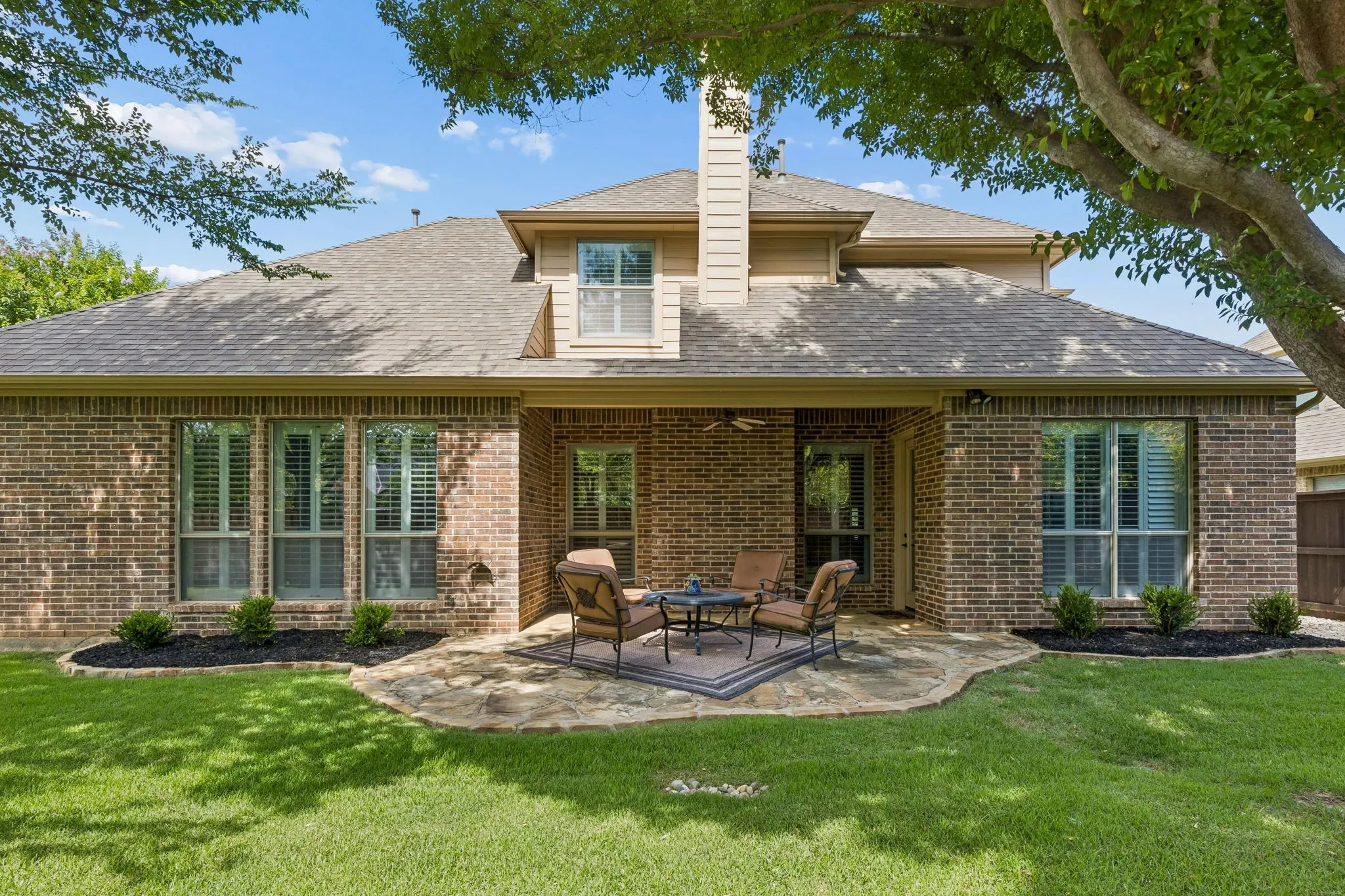 Single Family Residence For Sale in Tarrant County , 1411 Ashmore Court, Keller, Texas 76248, 4 Bedroom, 4 Bathroom, 2 Garage spaces, 3,254 Sqft, built in 2005, mls#21359751, Real Estate Agent in Keller, Homes For Sale in Tarrant county, Homes For Sale in Keller, Realtor in Keller Texas, Real Estate Brokerage Independent Realty Texas, Luminita Cordes Realtor